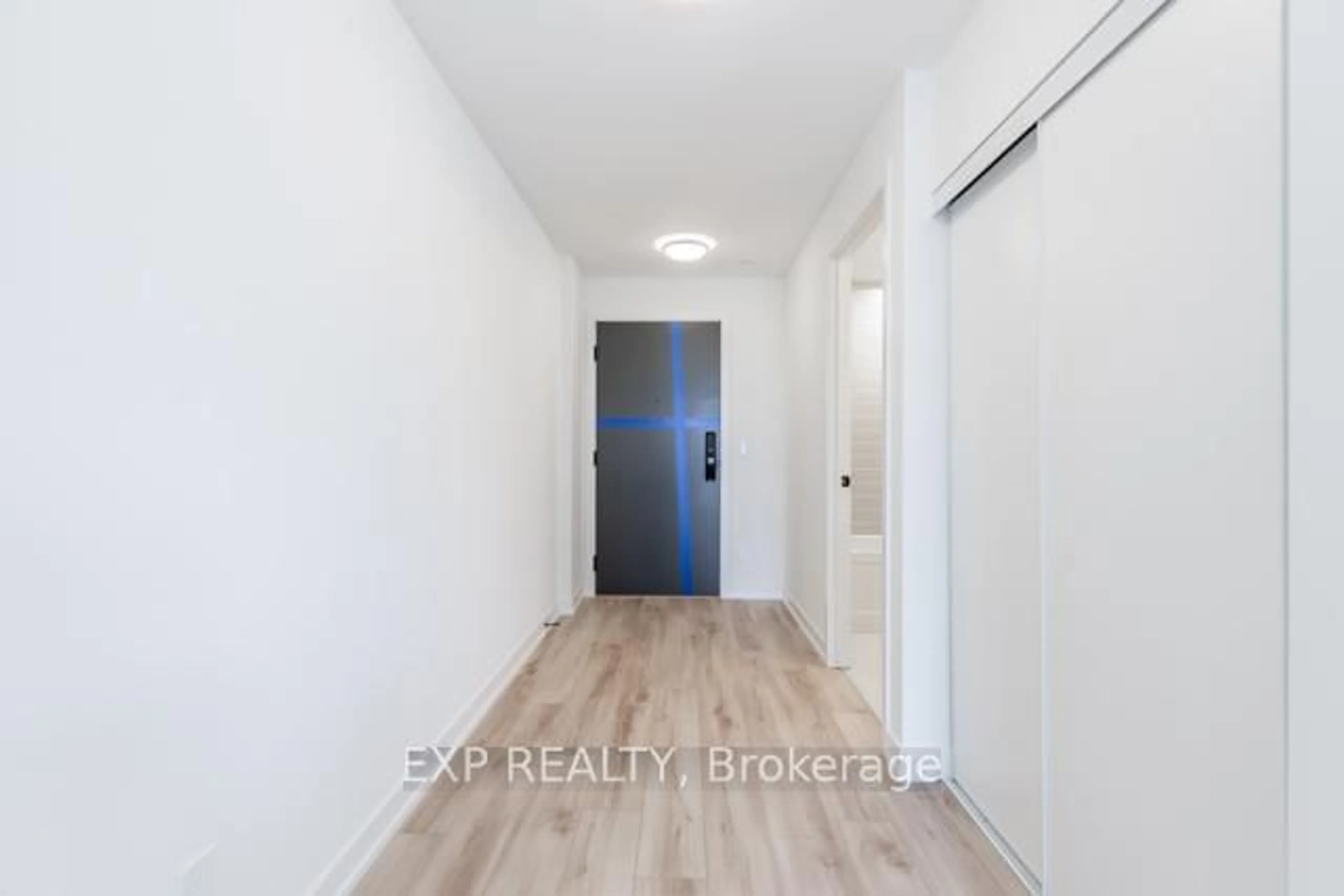 Indoor entryway for 335 Wheat Boom Dr #305, Oakville Ontario L6H 7Y1