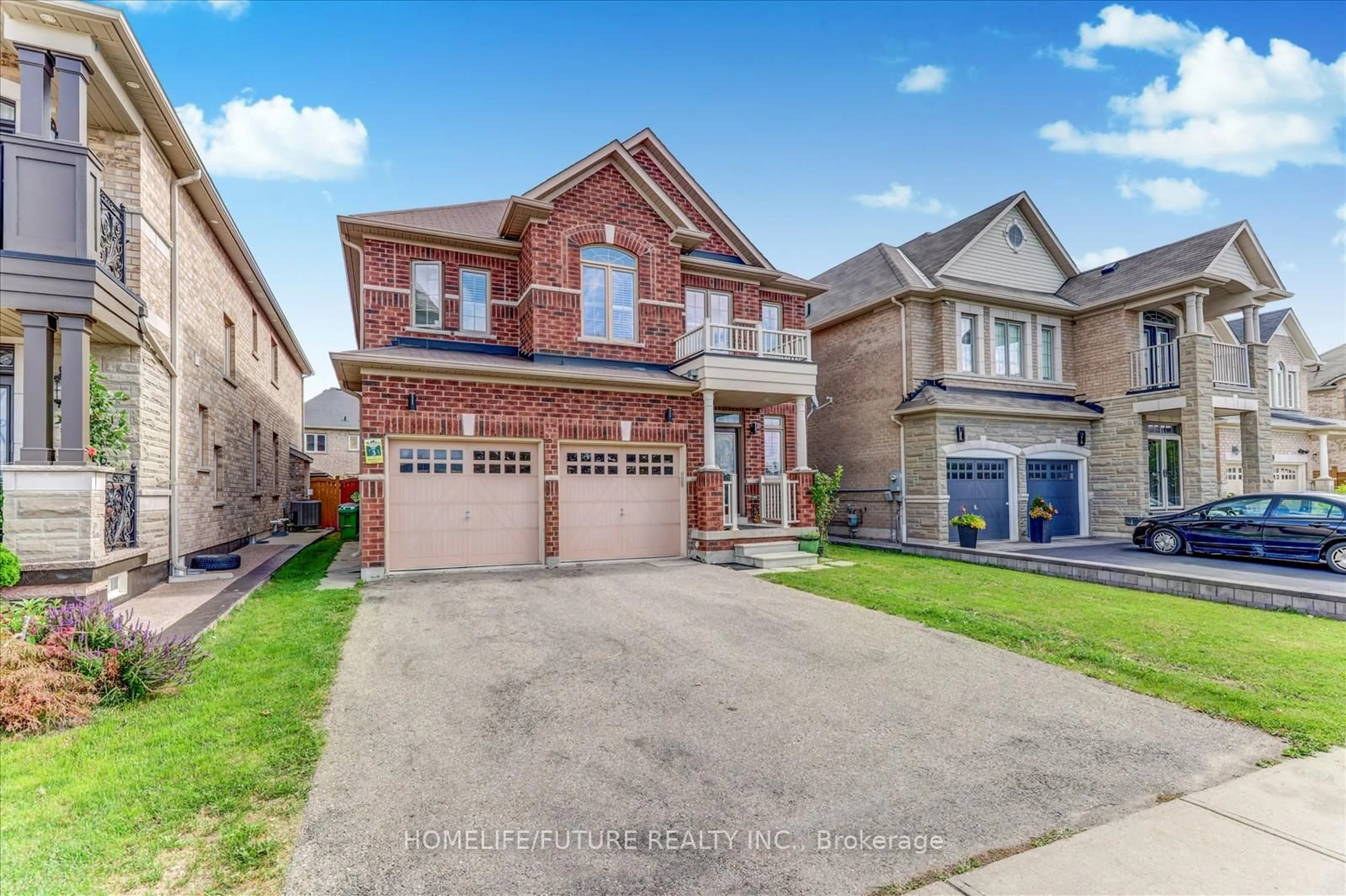 Home with brick exterior material, street for 197 Thorndale Rd, Brampton Ontario L6P 3J2