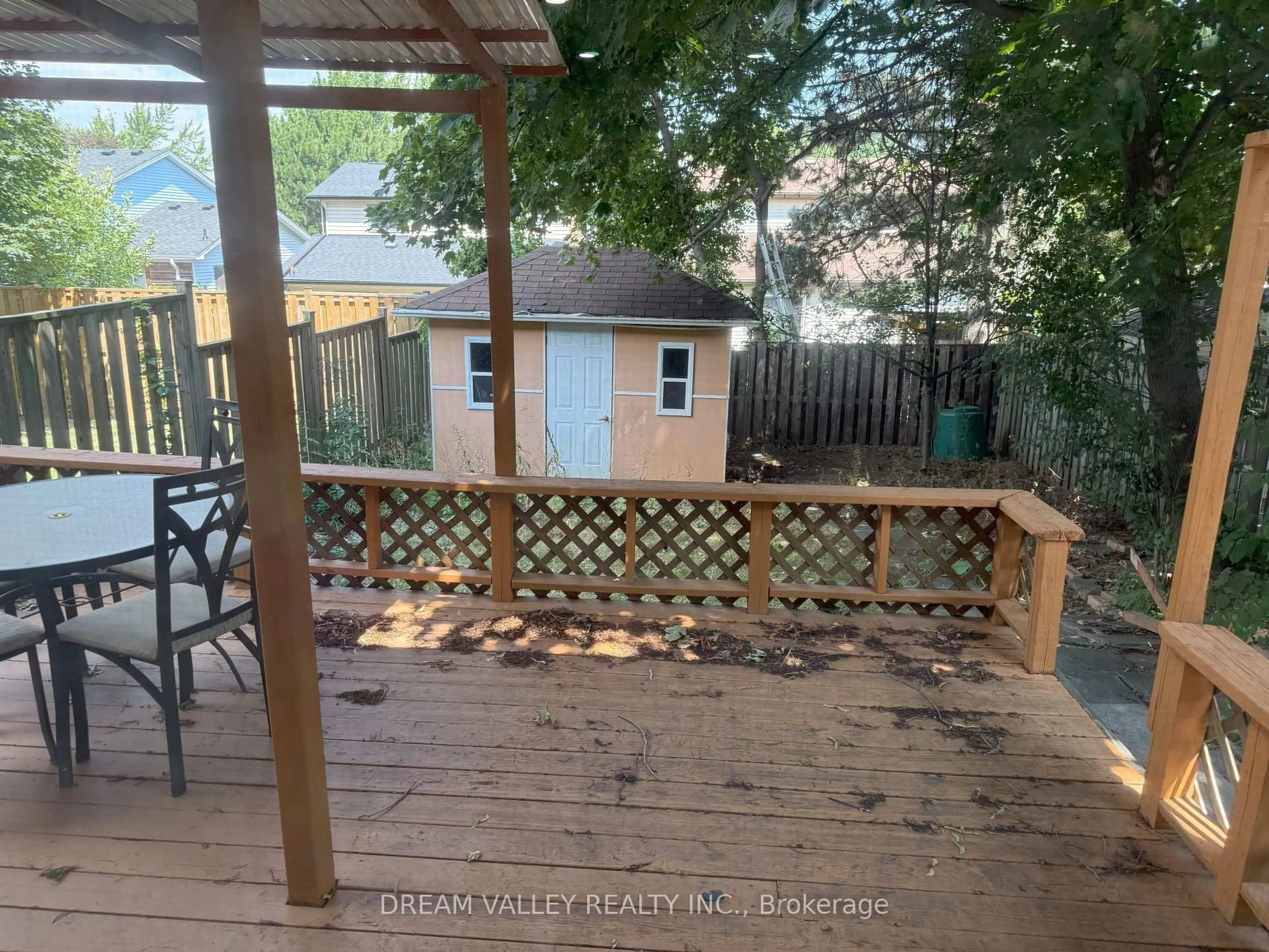 Patio, unknown for 3563 Autumnleaf Cres, Mississauga Ontario L5L 1K6