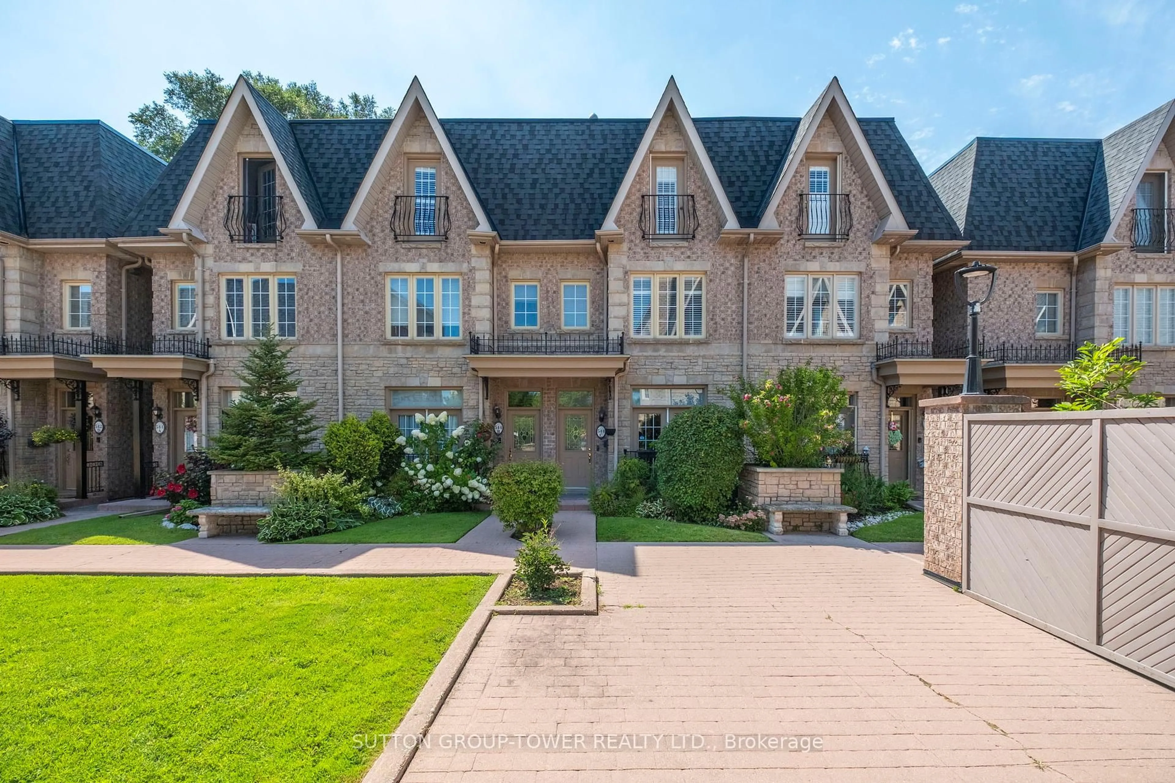 Home with brick exterior material, street for 544C Scarlett Rd #11, Toronto Ontario M9P 2S2