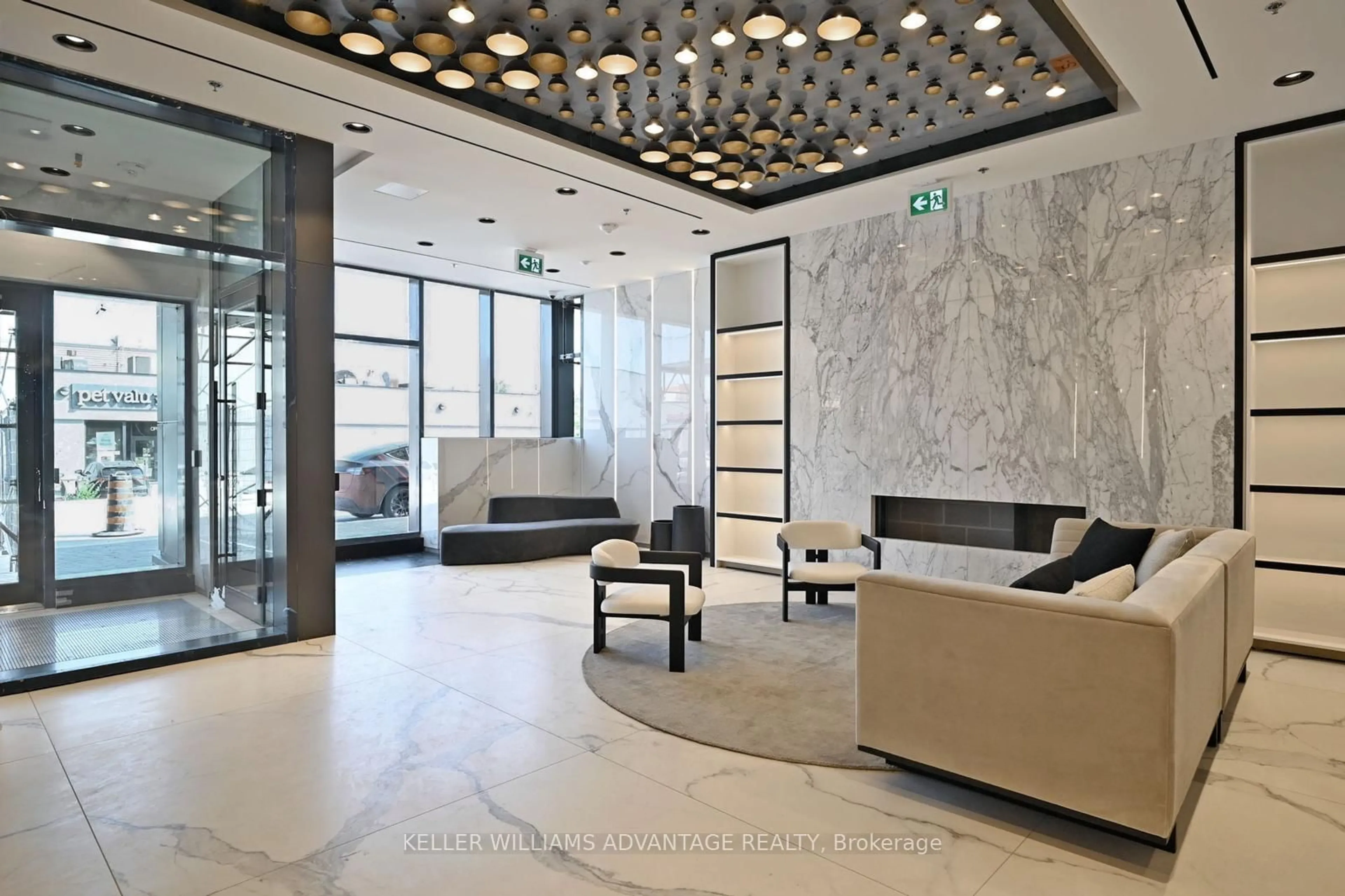 Lobby for 10 Graphophone Grve #2407, Toronto Ontario M6H 2A6