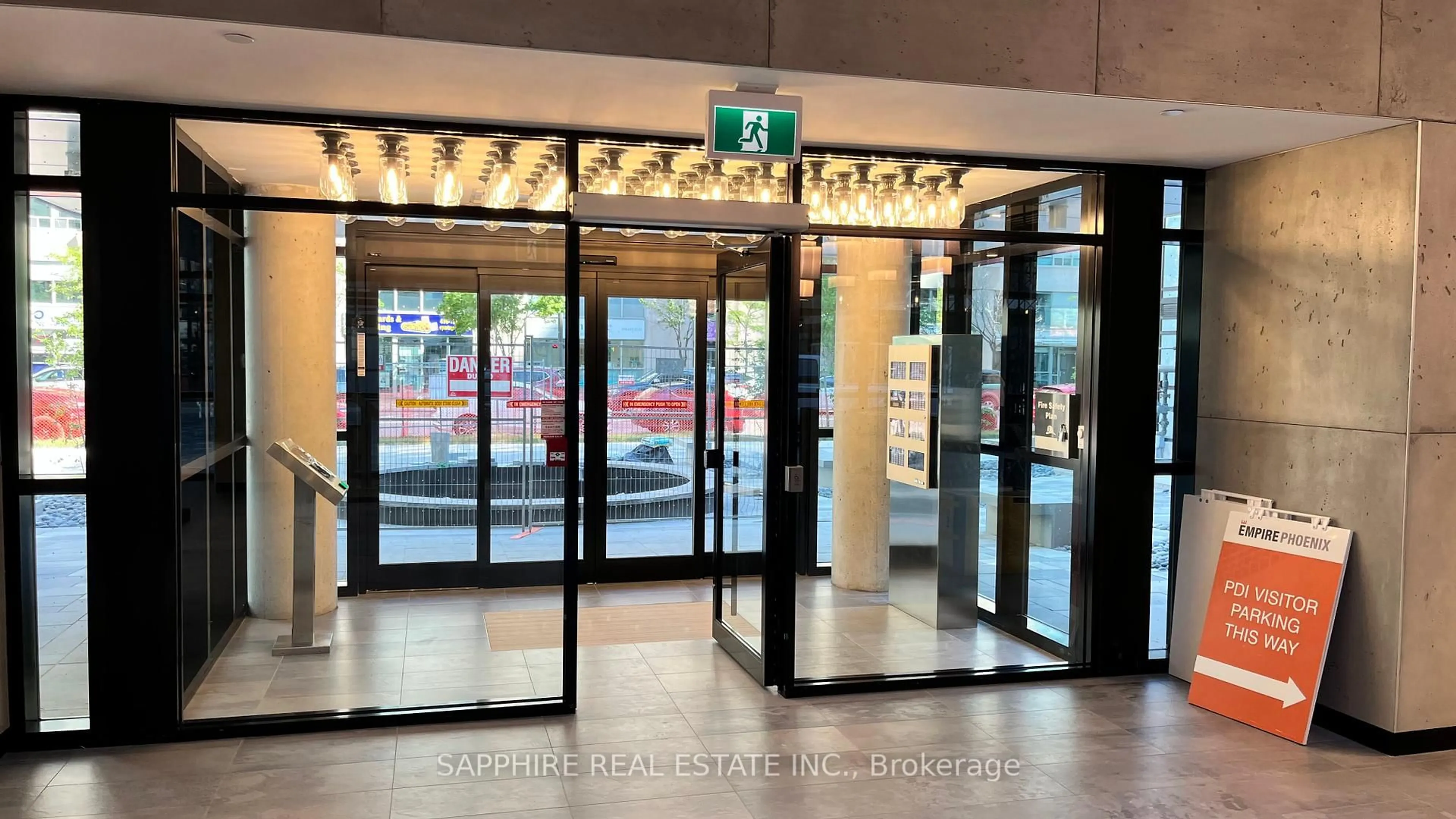 Indoor foyer for 251 Manitoba St #617, Toronto Ontario M8Y 0C7