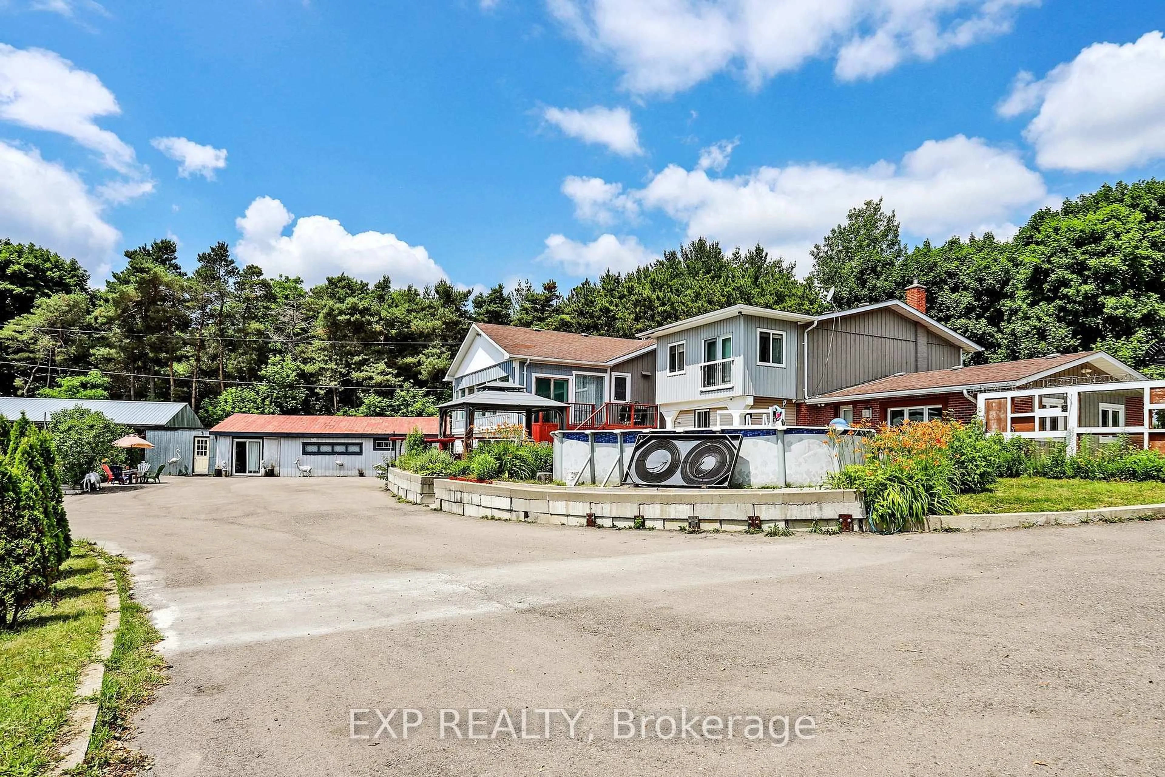 A pic from outside/outdoor area/front of a property/back of a property/a pic from drone, unknown for 11433 Highway 9, Caledon Ontario L7E 0G6