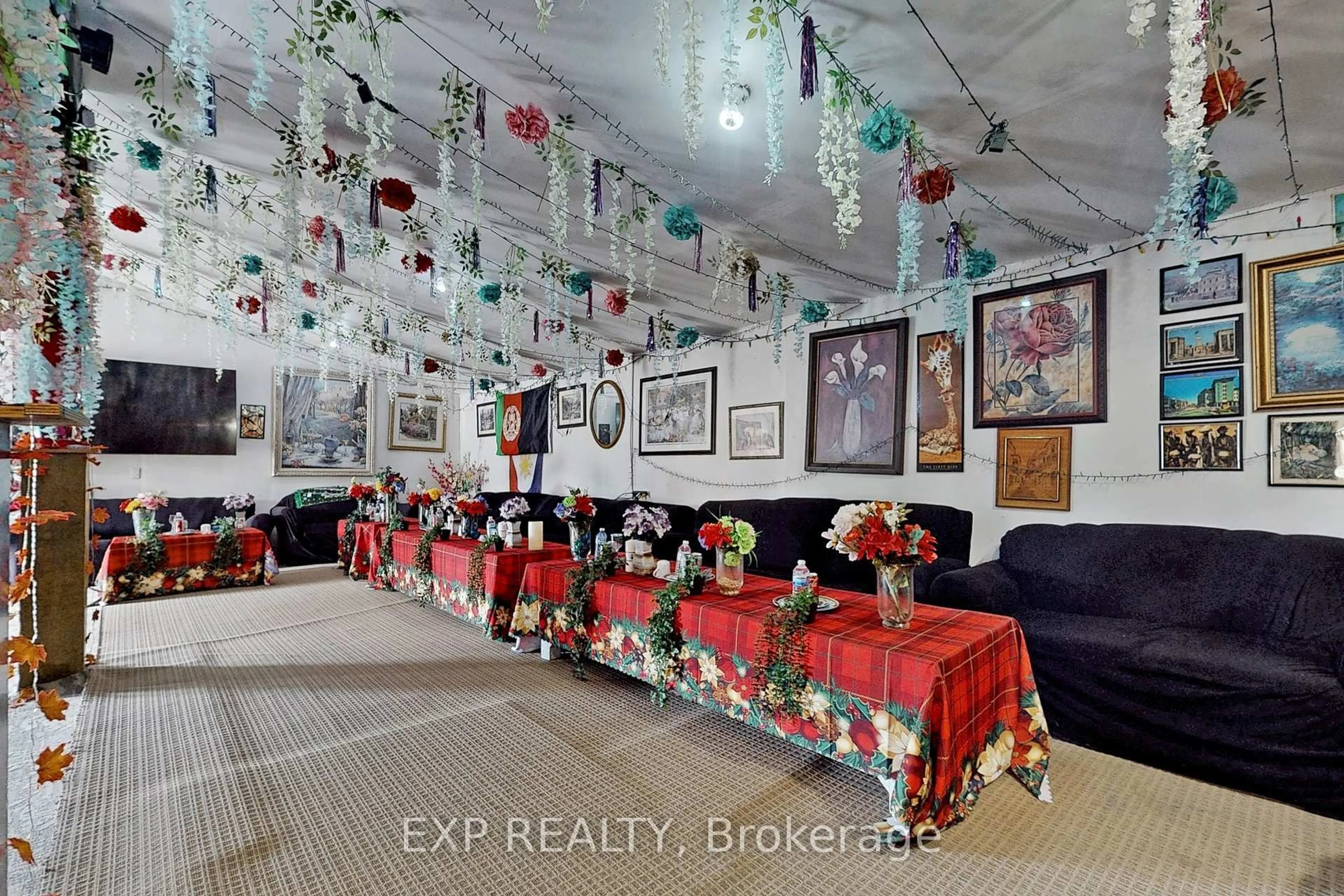Dining room, unknown for 11433 Highway 9, Caledon Ontario L7E 0G6