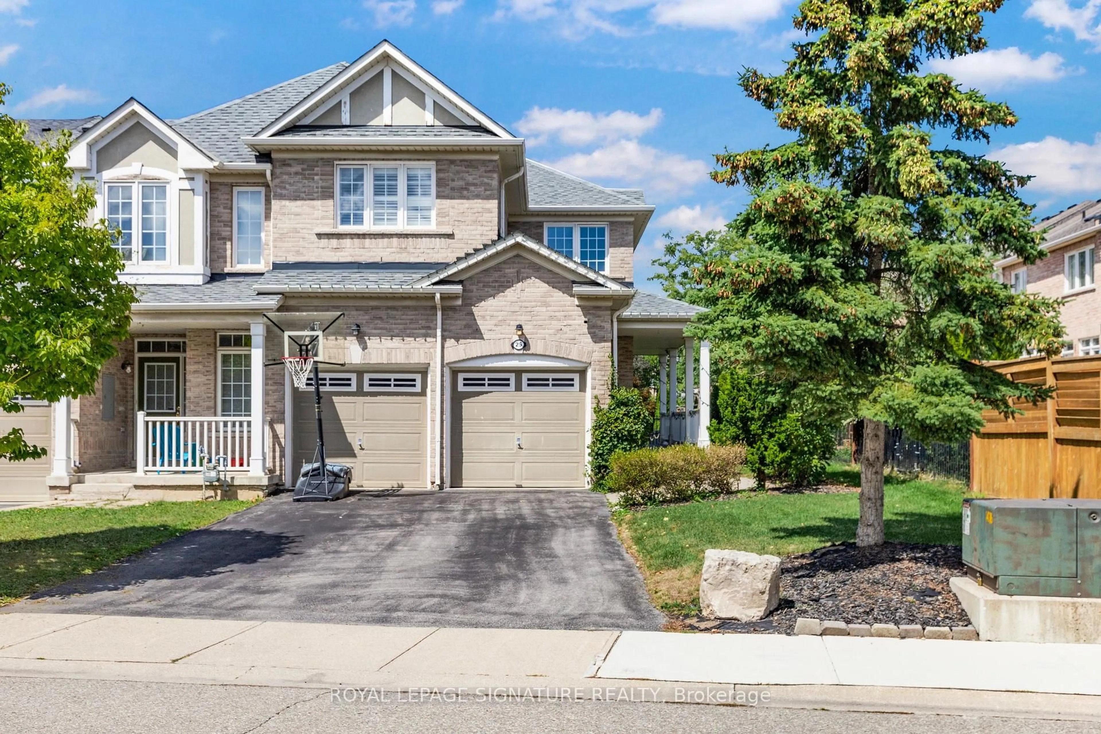 Unknown for 2295 Rochester Circ #25, Oakville Ontario L6M 5C9
