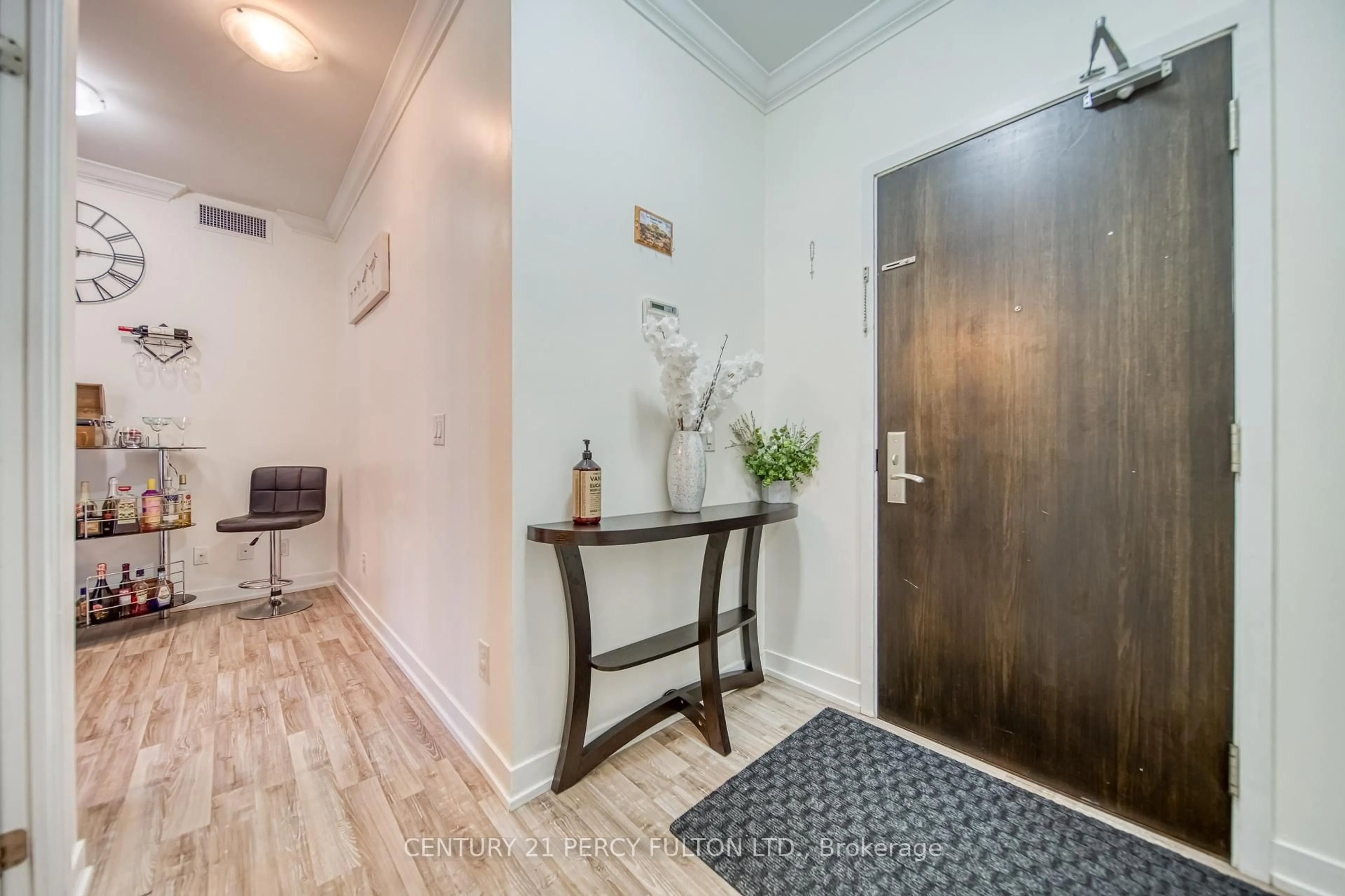 Indoor entryway for 840 Queens Plate Dr #902, Toronto Ontario M9W 7J9