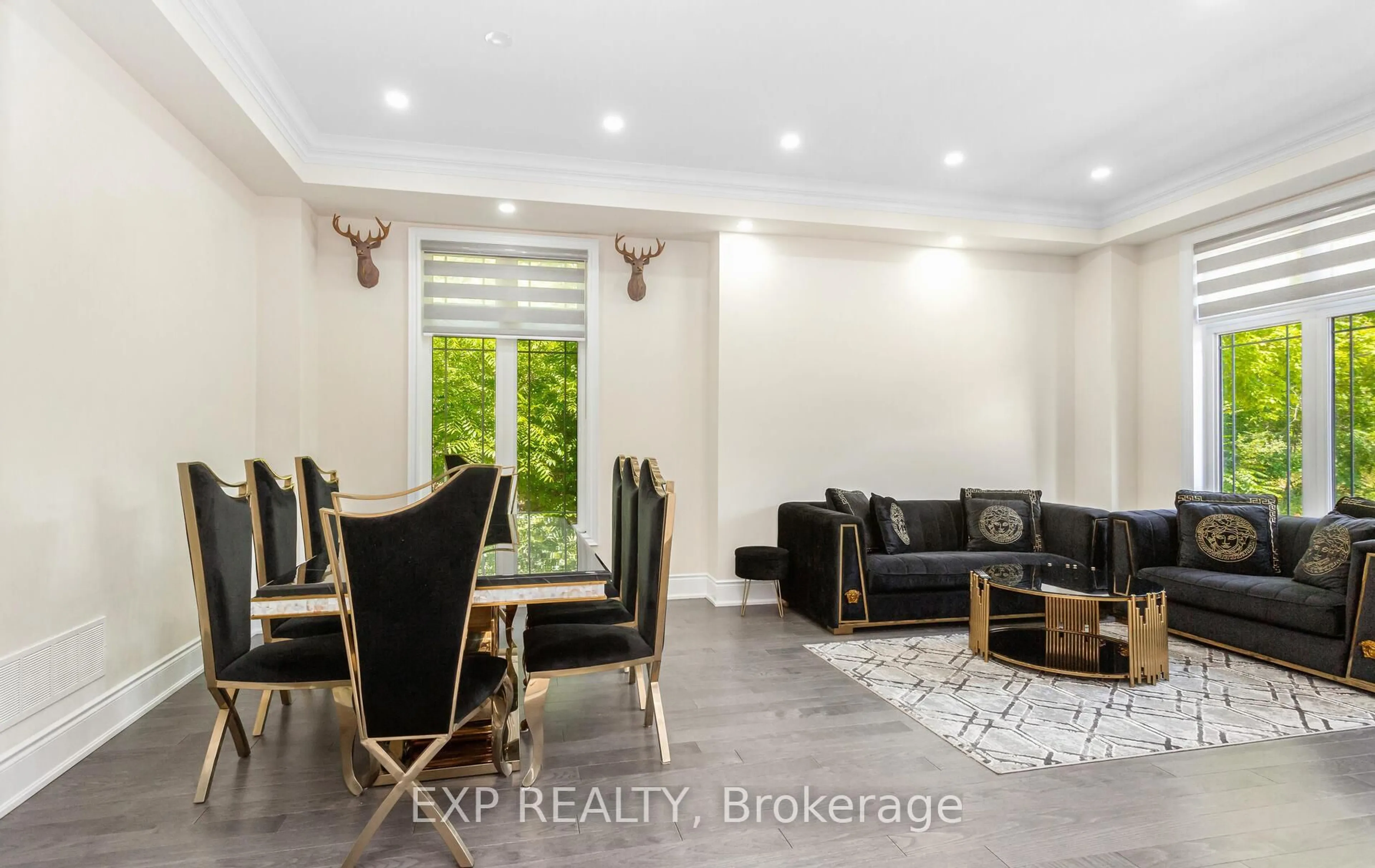 Living room with furniture, unknown for 32 Daisy Meadow Cres, Caledon Ontario L7C 3A3