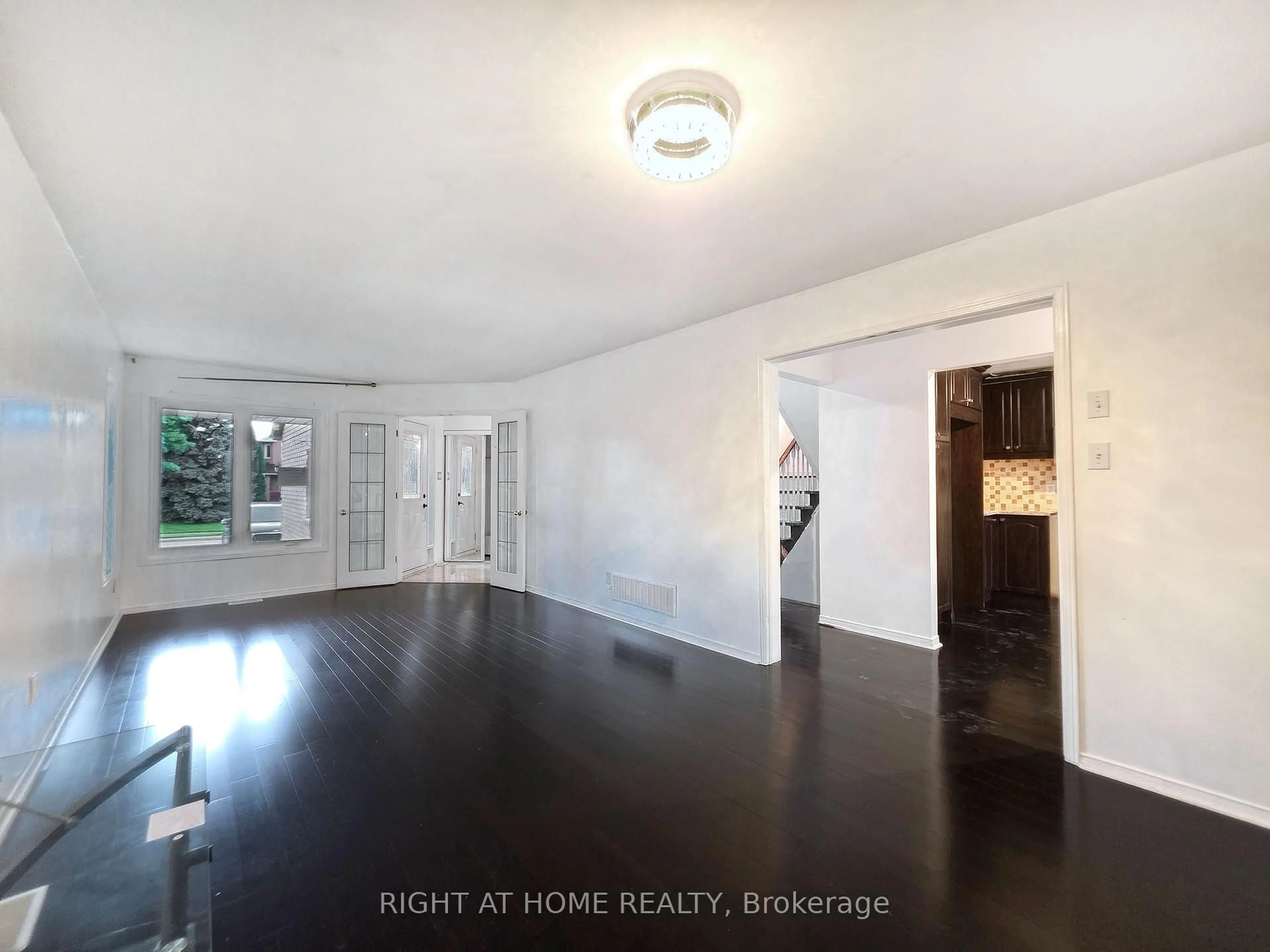 A pic of a room for 6 Buffridge Tr, Brampton Ontario L7A 1H2