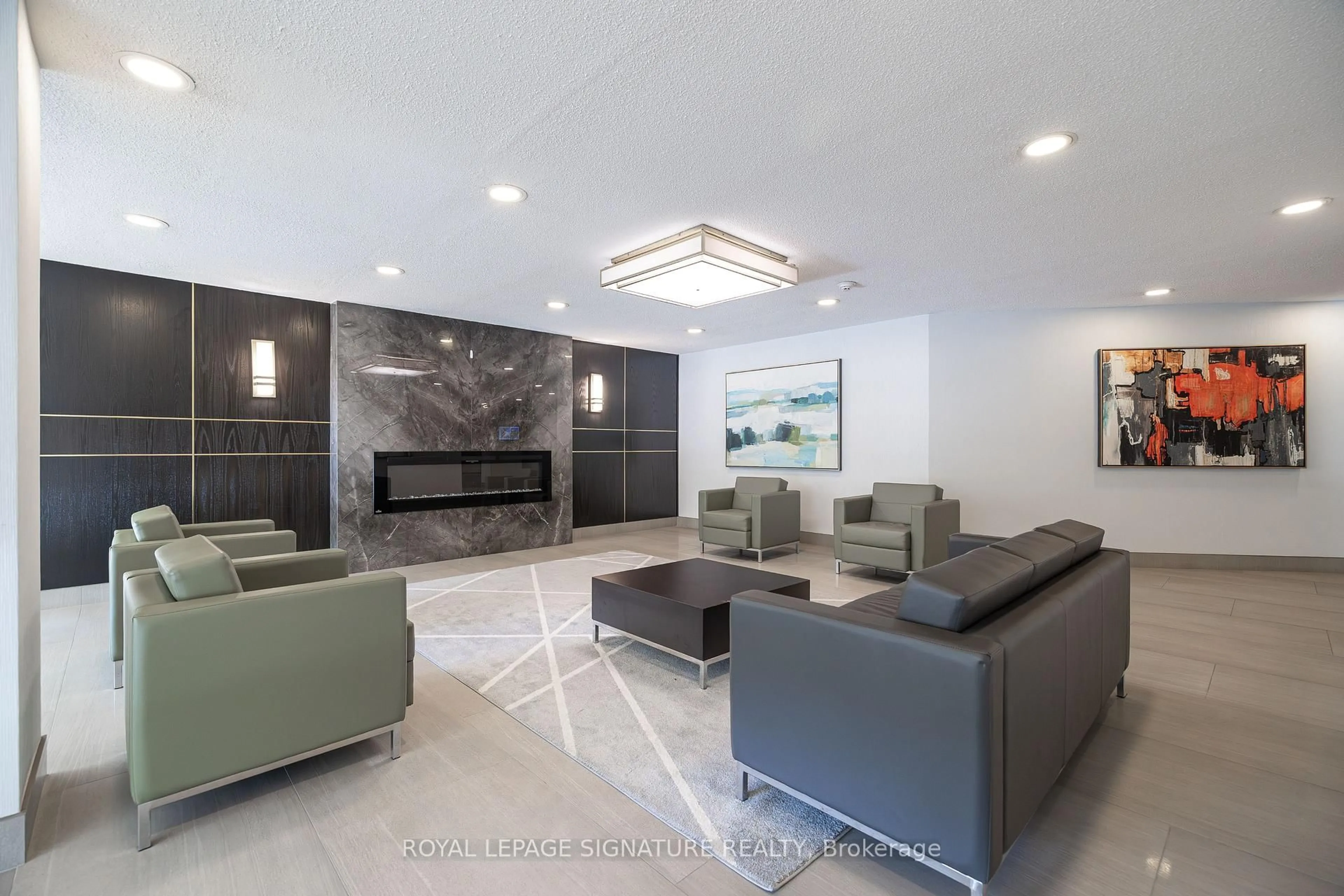 Lobby for 820 Burnhamthorpe Rd #2105, Toronto Ontario M9C 4W2