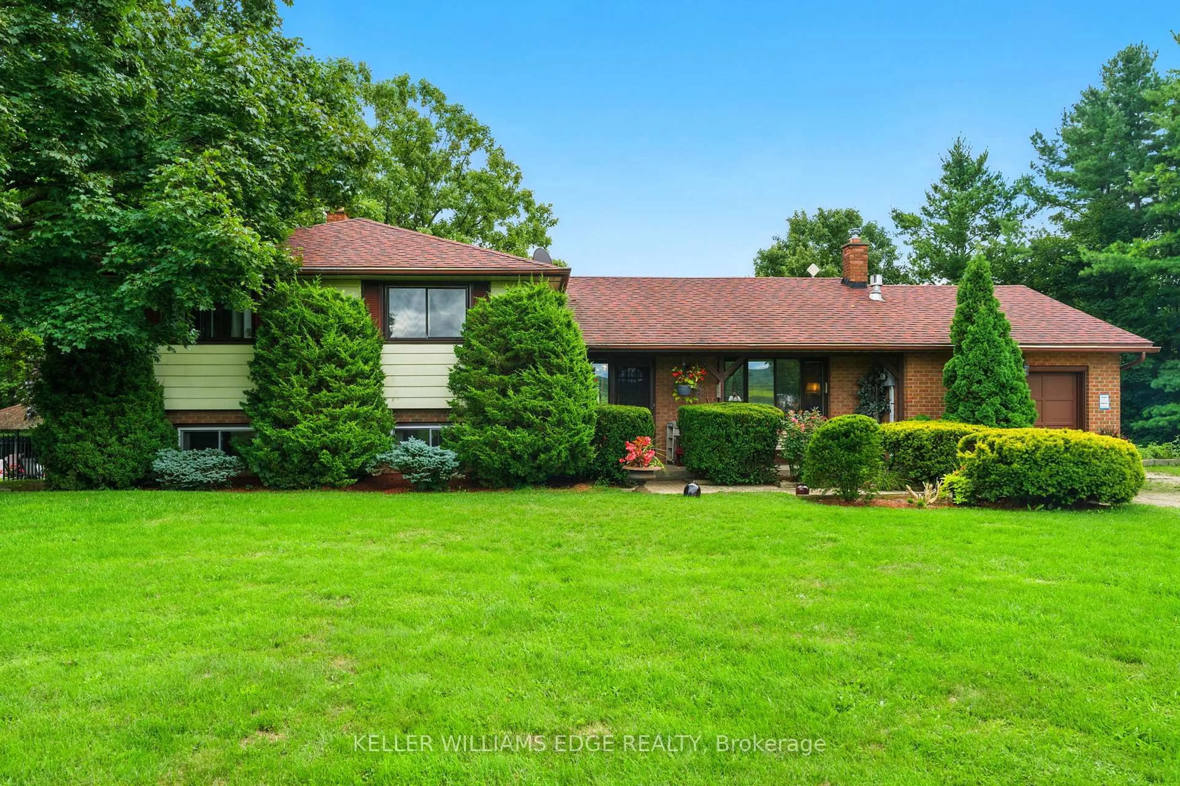 Unknown for 6101 Walkers Line, Burlington Ontario L7M 0R2