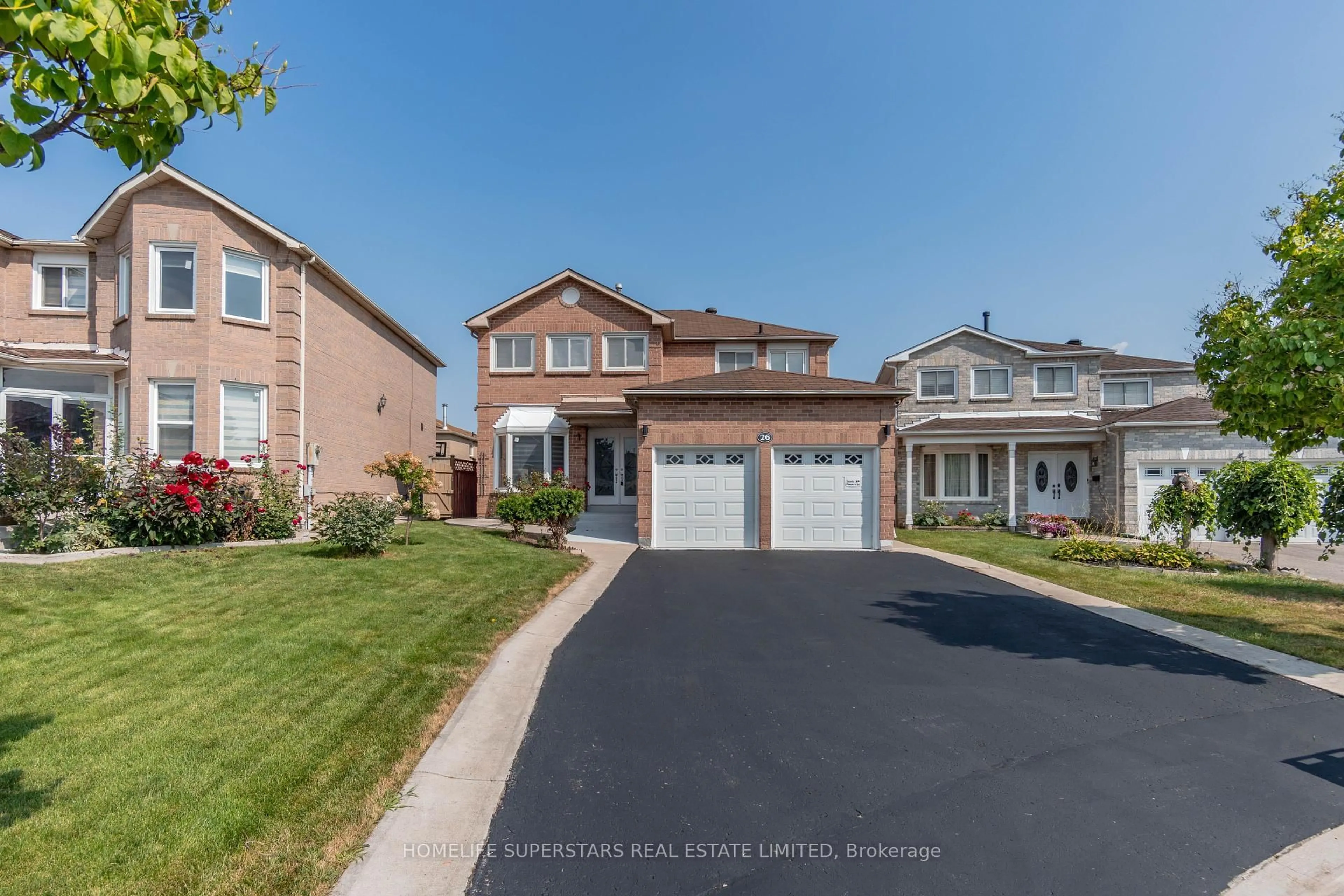 Home with vinyl exterior material, street for 26 Songsparrow Dr, Brampton Ontario L6Y 3Z8