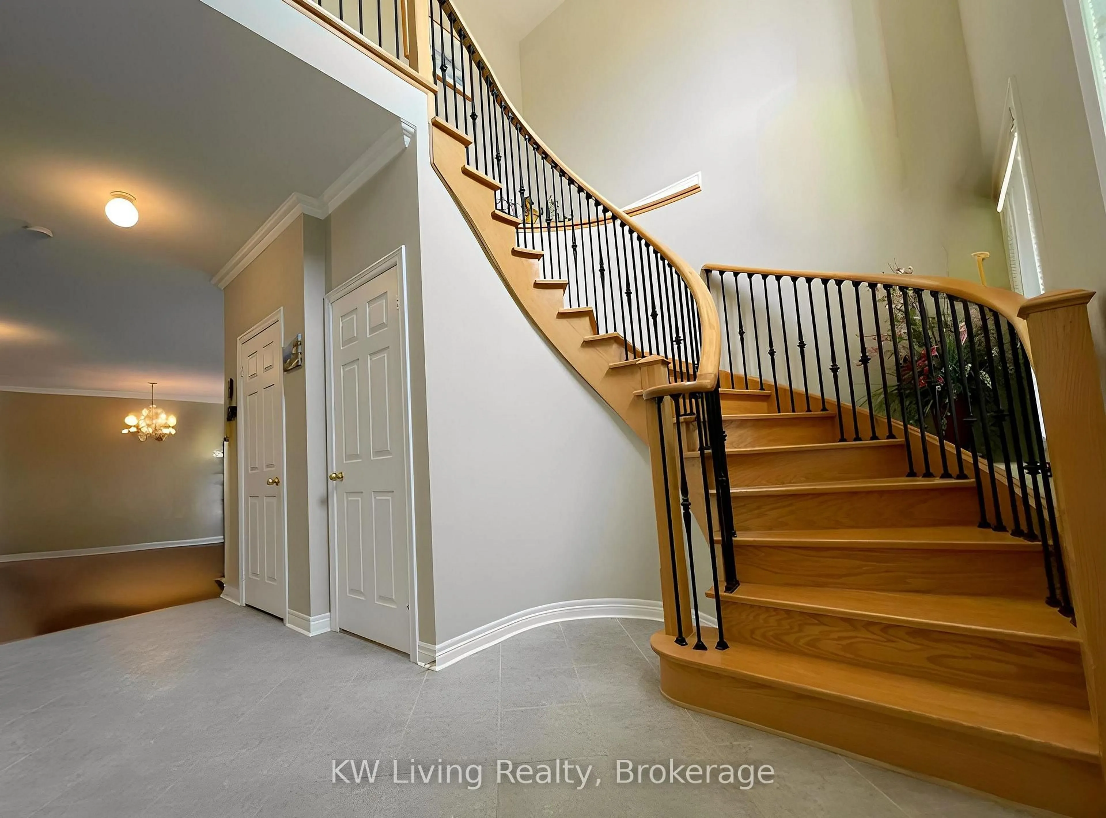 Unknown for 64 Oblate Cres, Brampton Ontario L6Y 0L4