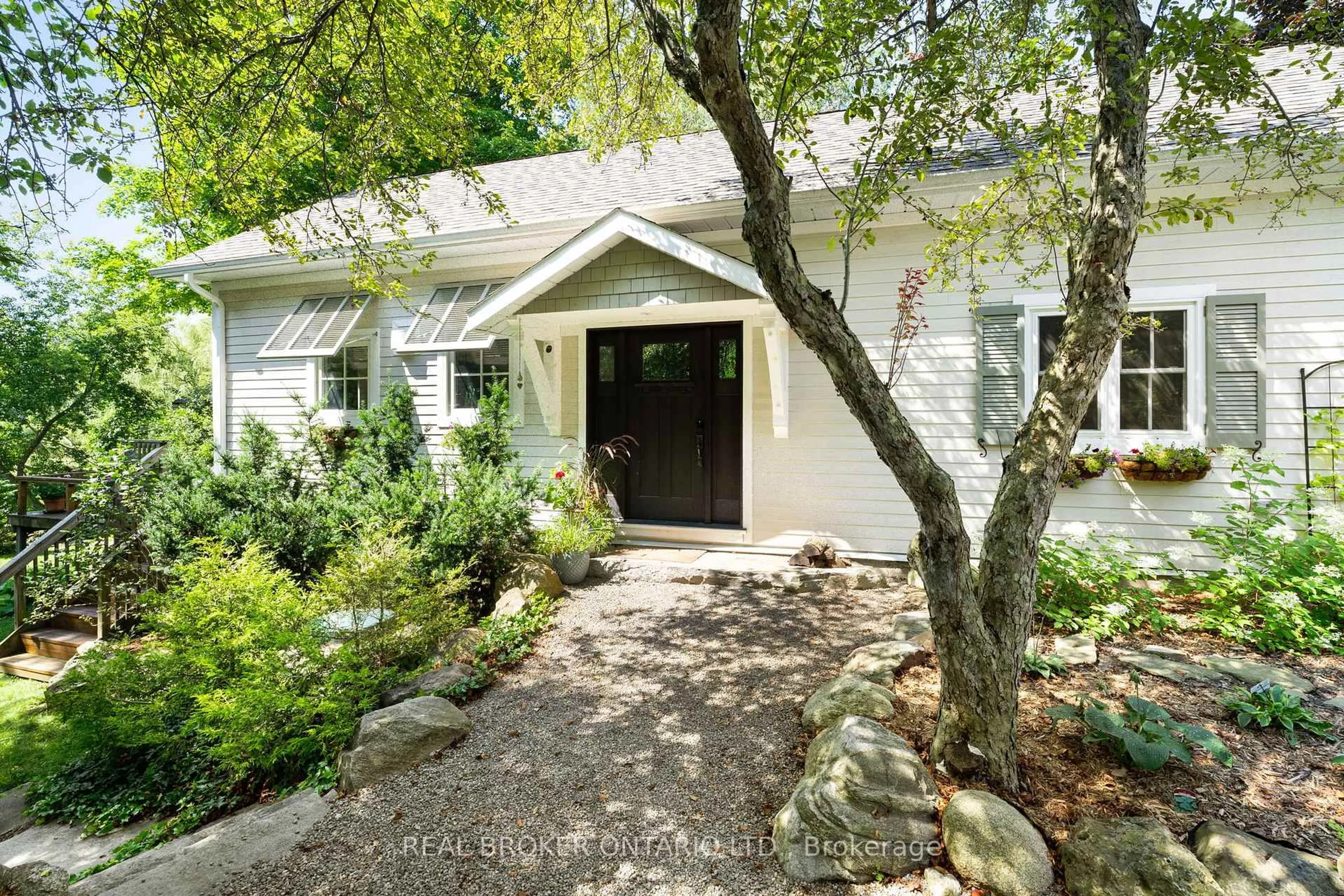 Unknown for 17170 Old Main St, Caledon Ontario L7K 0E6