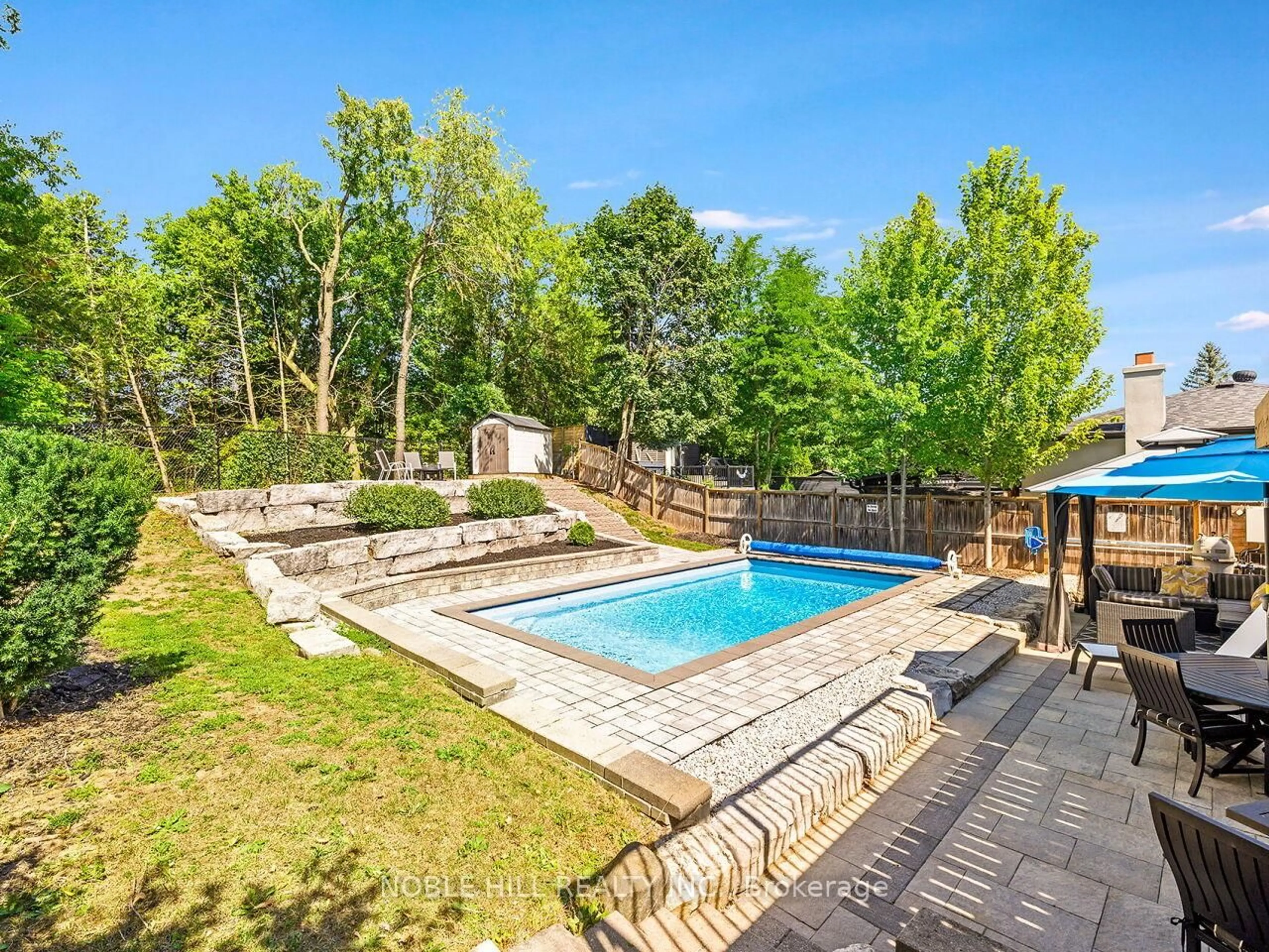 Pool for 187 Hickman St, Caledon Ontario L7E 2P5