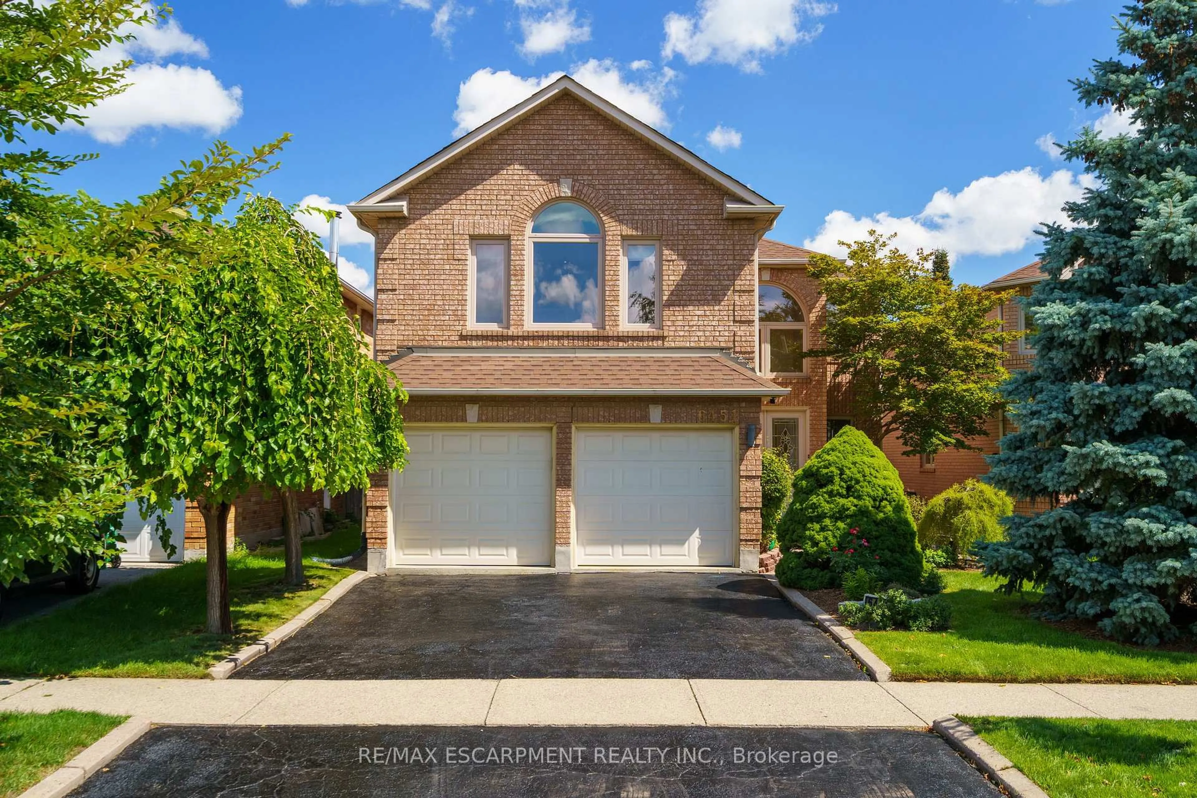 Home with brick exterior material, street for 6451 ALDERWOOD Tr, Mississauga Ontario L5N 6W8