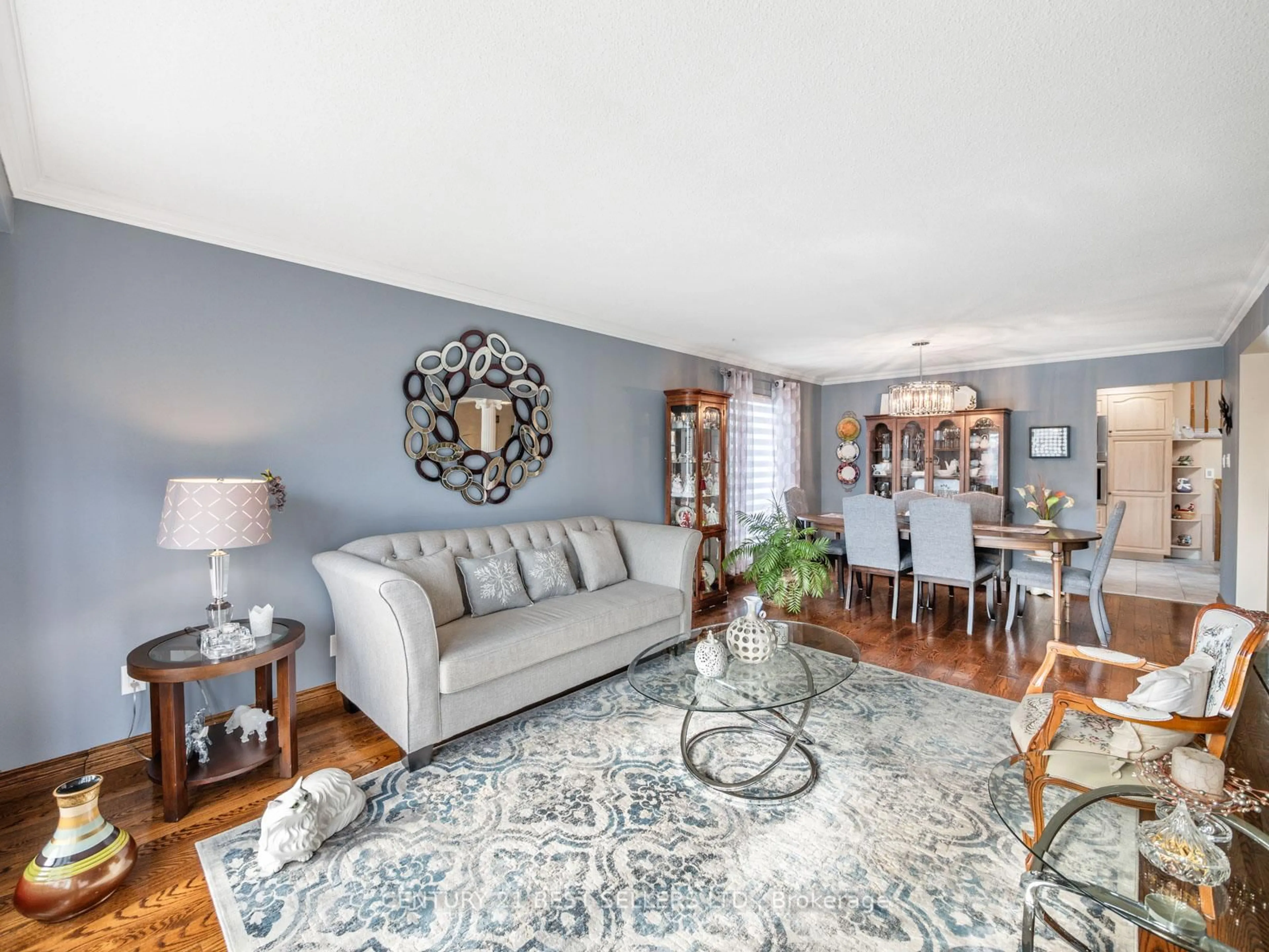 Living room with furniture, unknown for 15 Blackthorn Lane, Brampton Ontario L6V 3K7
