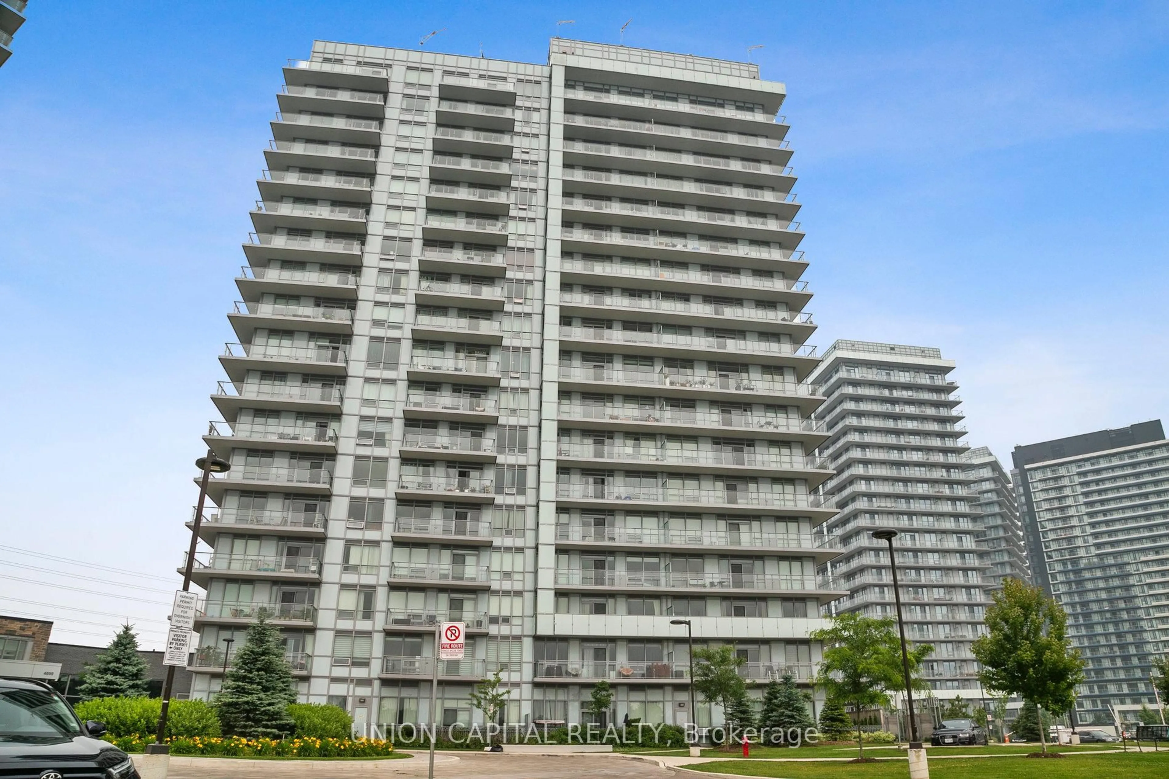 Unknown for 4699 GLEN ERIN Dr, Mississauga Ontario L5M 2E5