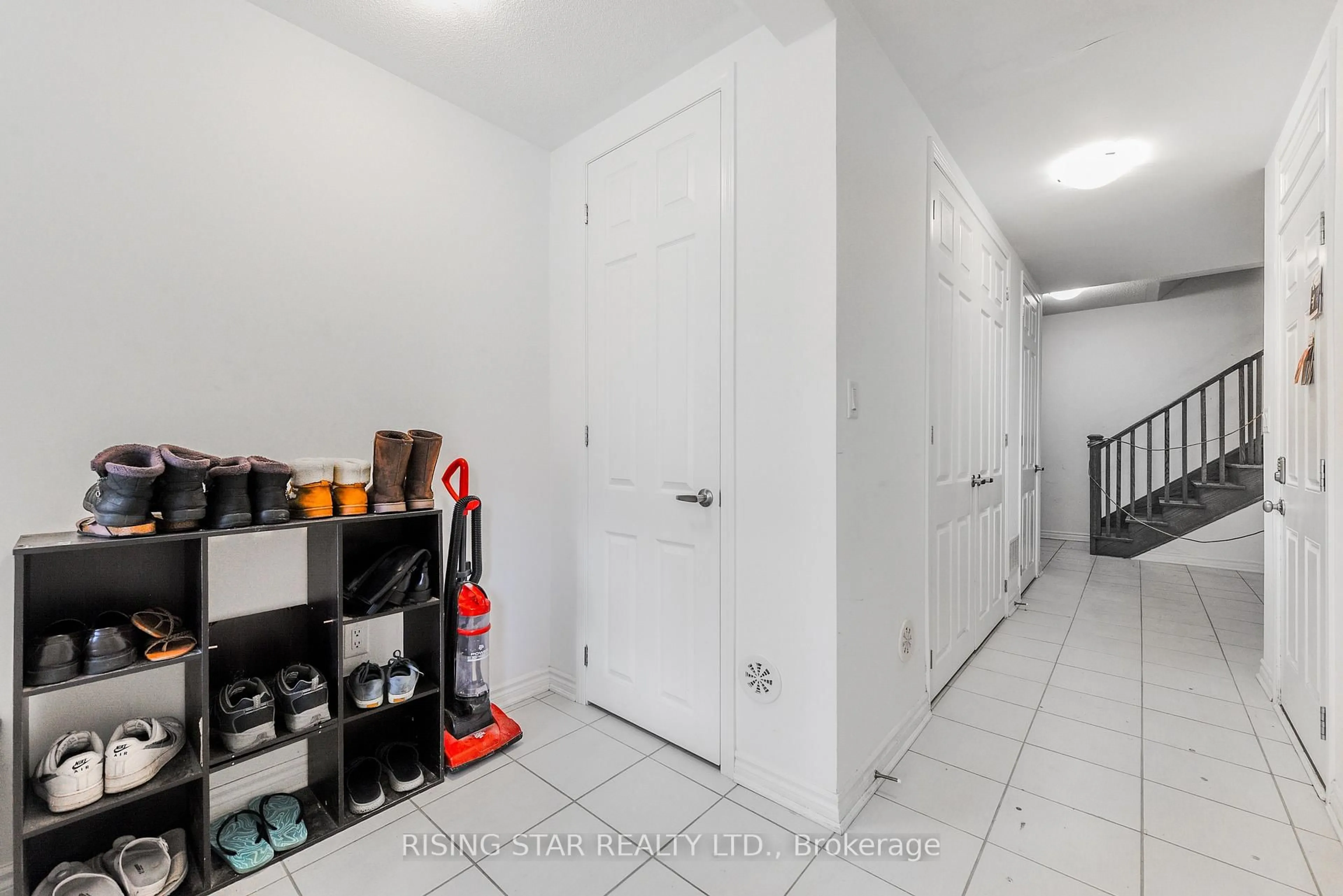 Unknown for 147 Keppel Circ, Brampton Ontario L7A 5K5