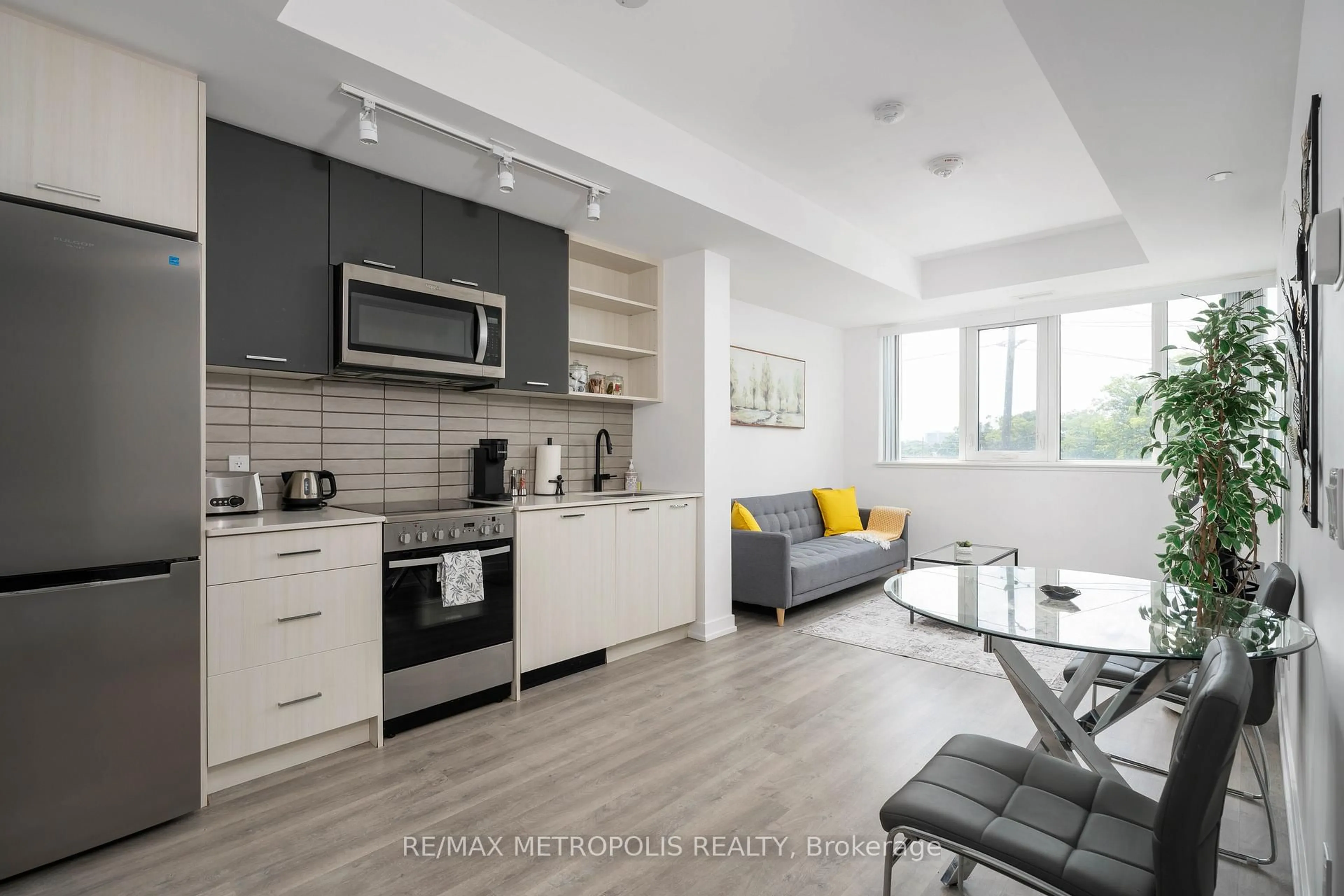Open concept kitchen, unknown for 2300 St Clair Ave #307, Toronto Ontario M6N 0B3