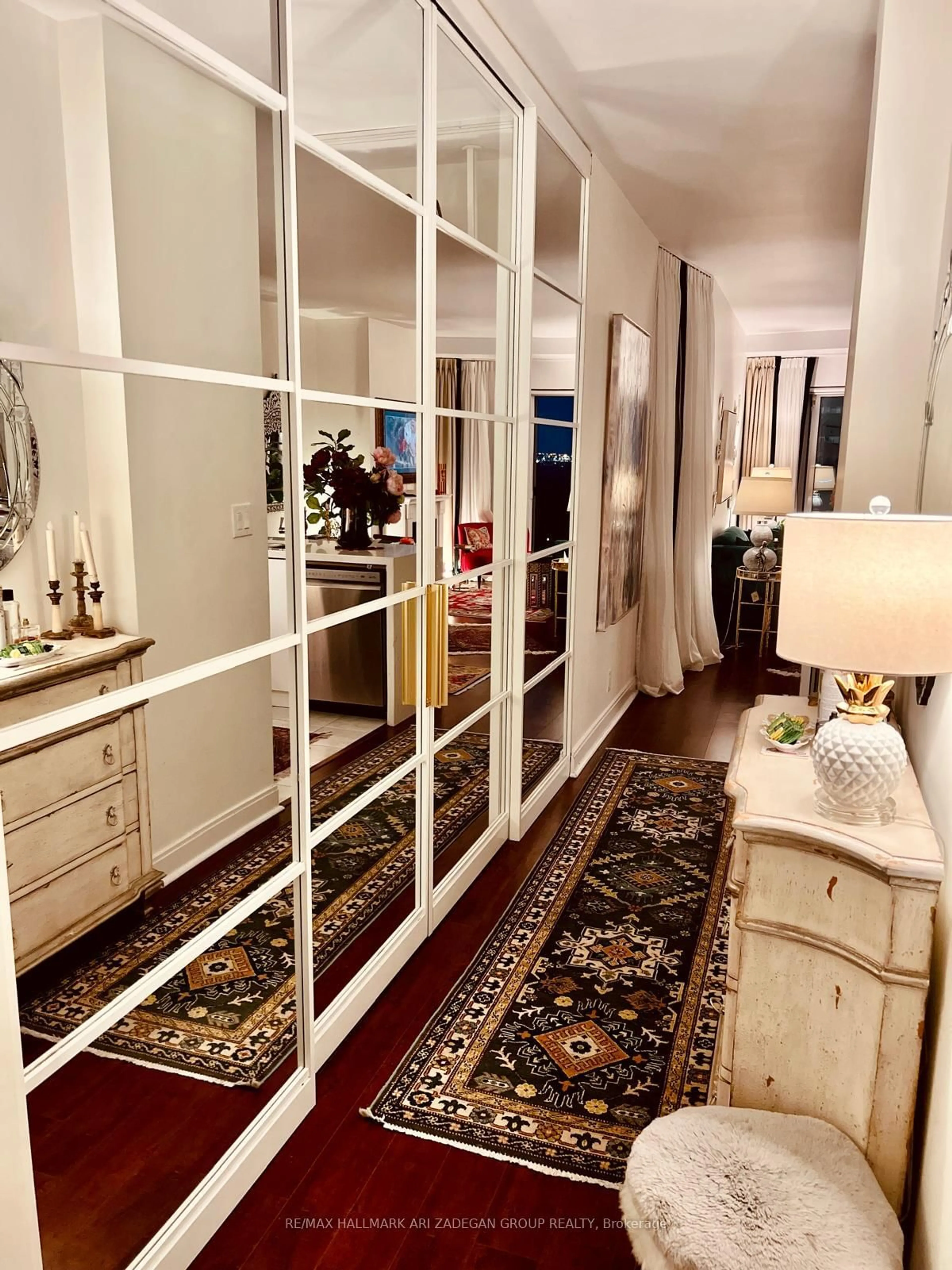 Indoor entryway for 60 Absolute Ave #1507, Mississauga Ontario L4Z 0A9