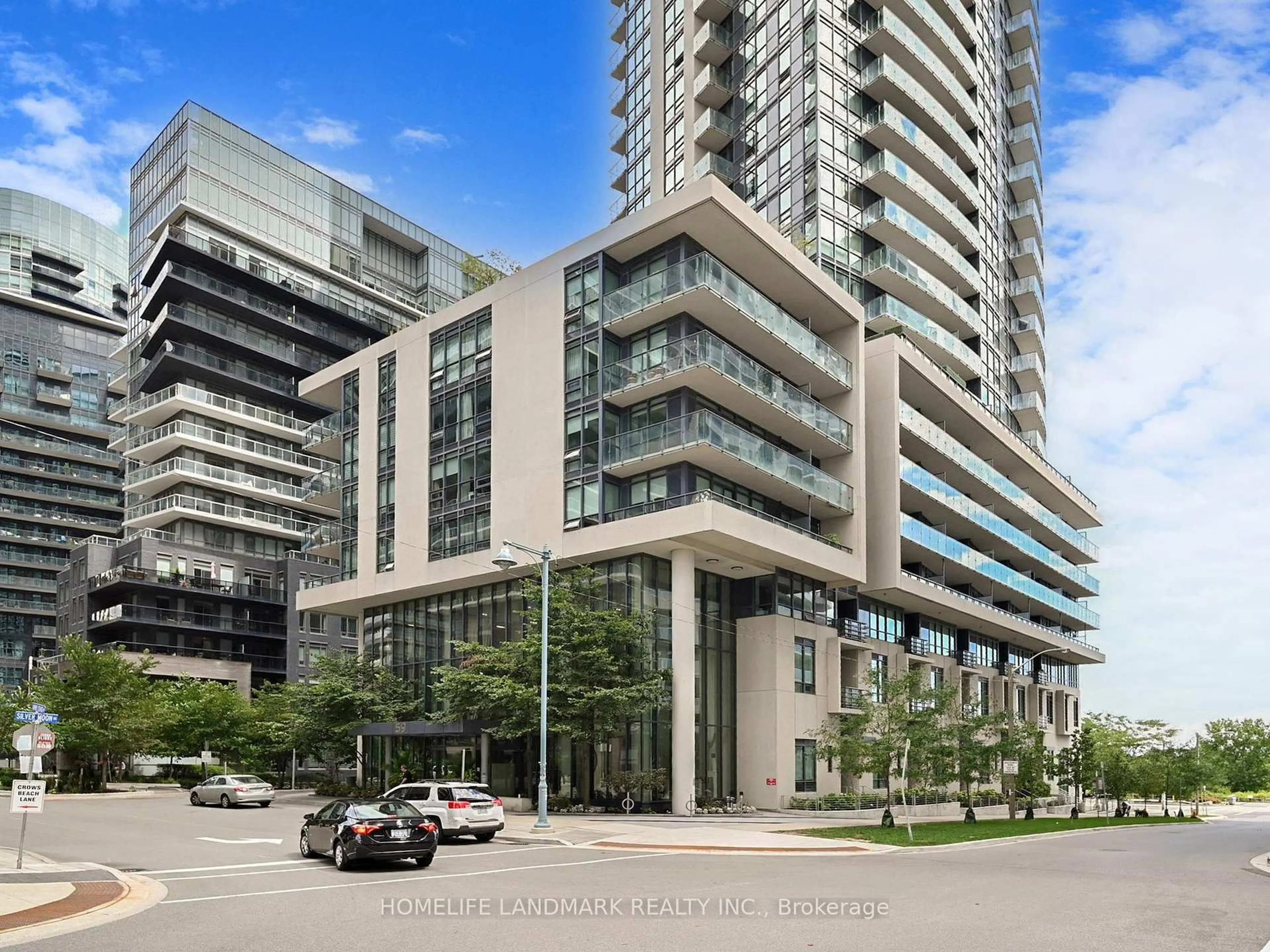 Indoor foyer for 59 Annie Craig Dr #1608, Toronto Ontario M8V 0C4