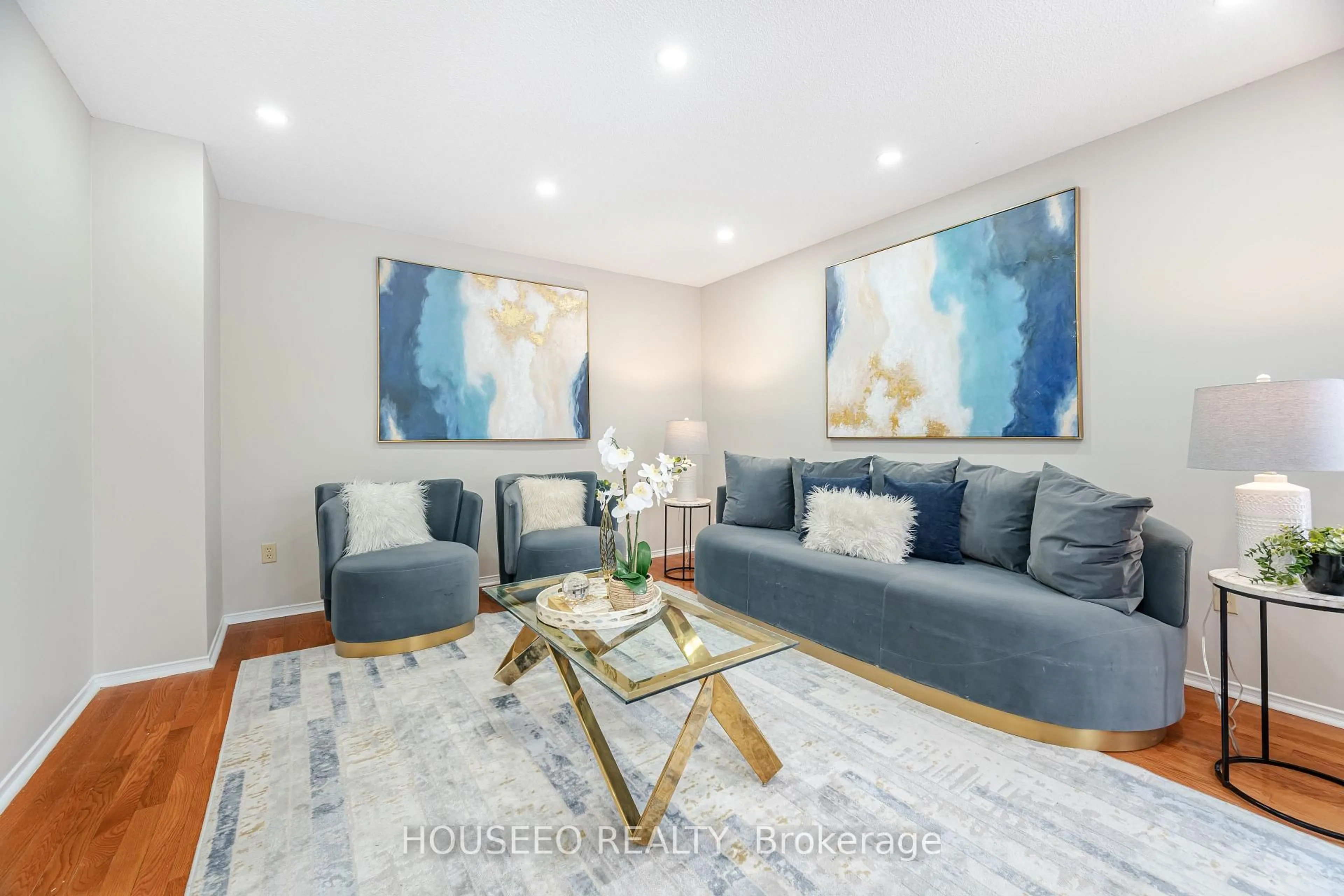 Living room with furniture, unknown for 40 Kirk Dr, Brampton Ontario L6X 4E5
