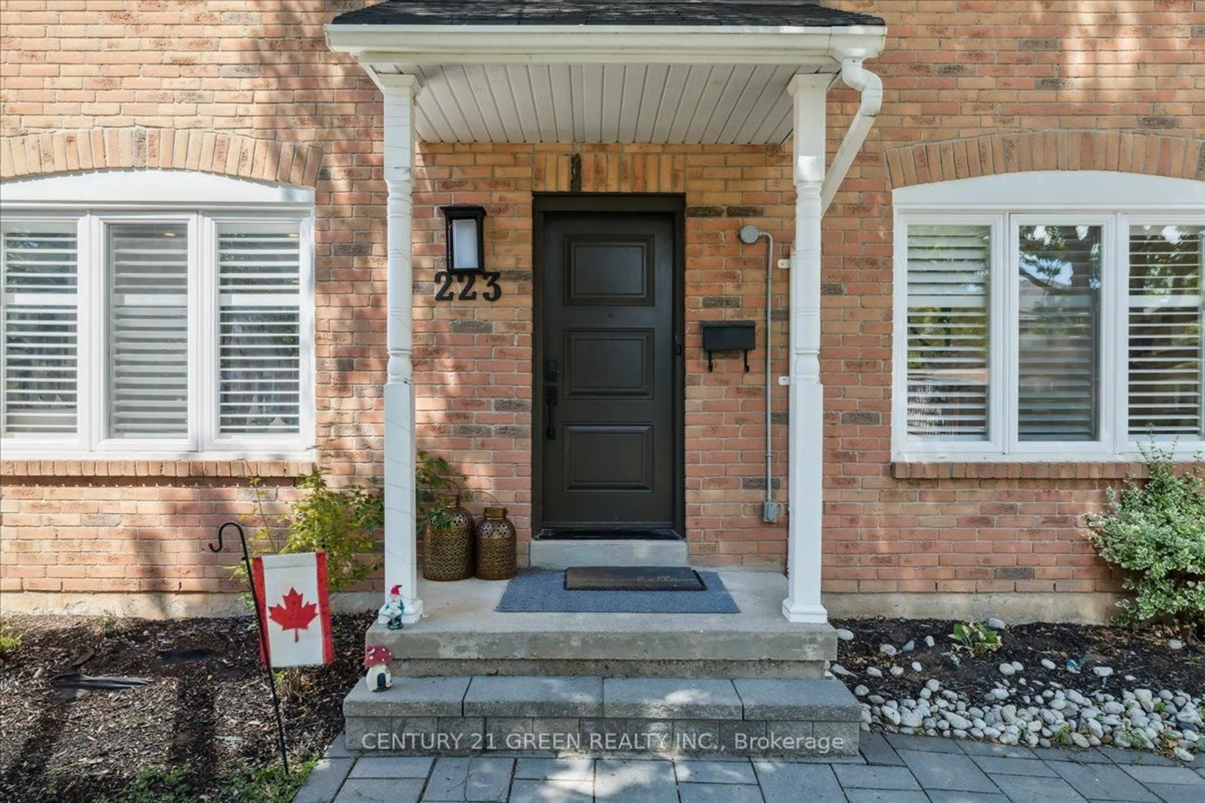 Unknown for 223 O'Donoghue Ave, Oakville Ontario L6H 3W5