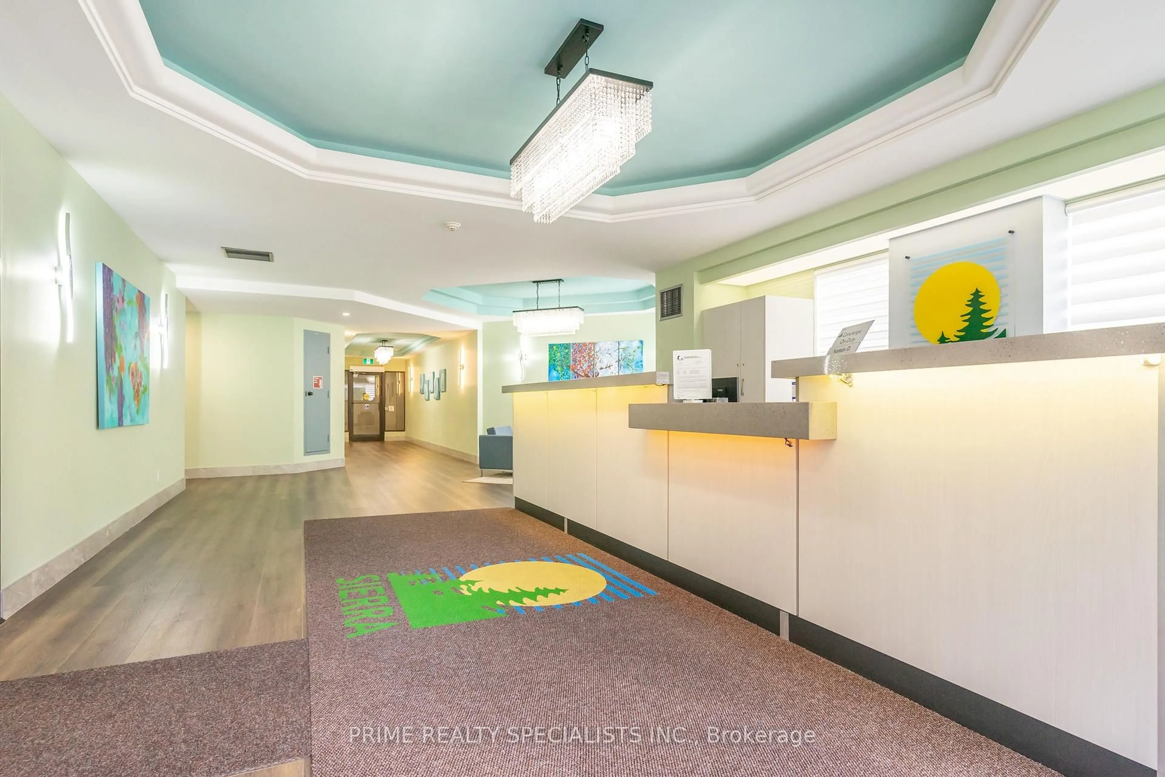 Indoor foyer for 26 Hanover Rd #611, Brampton Ontario L6S 4T2