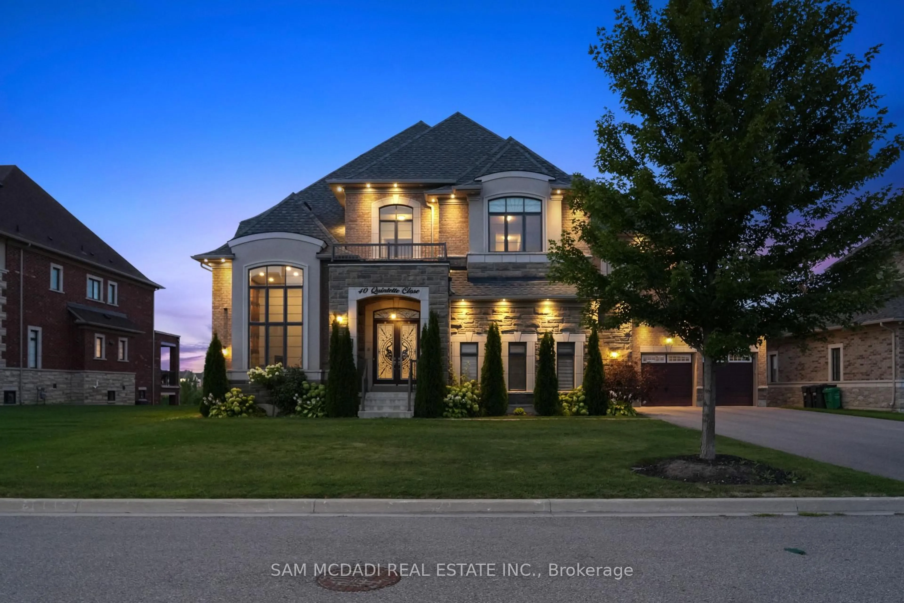 Home with brick exterior material, street for 40 Quintette Clse, Brampton Ontario L6P 4E1
