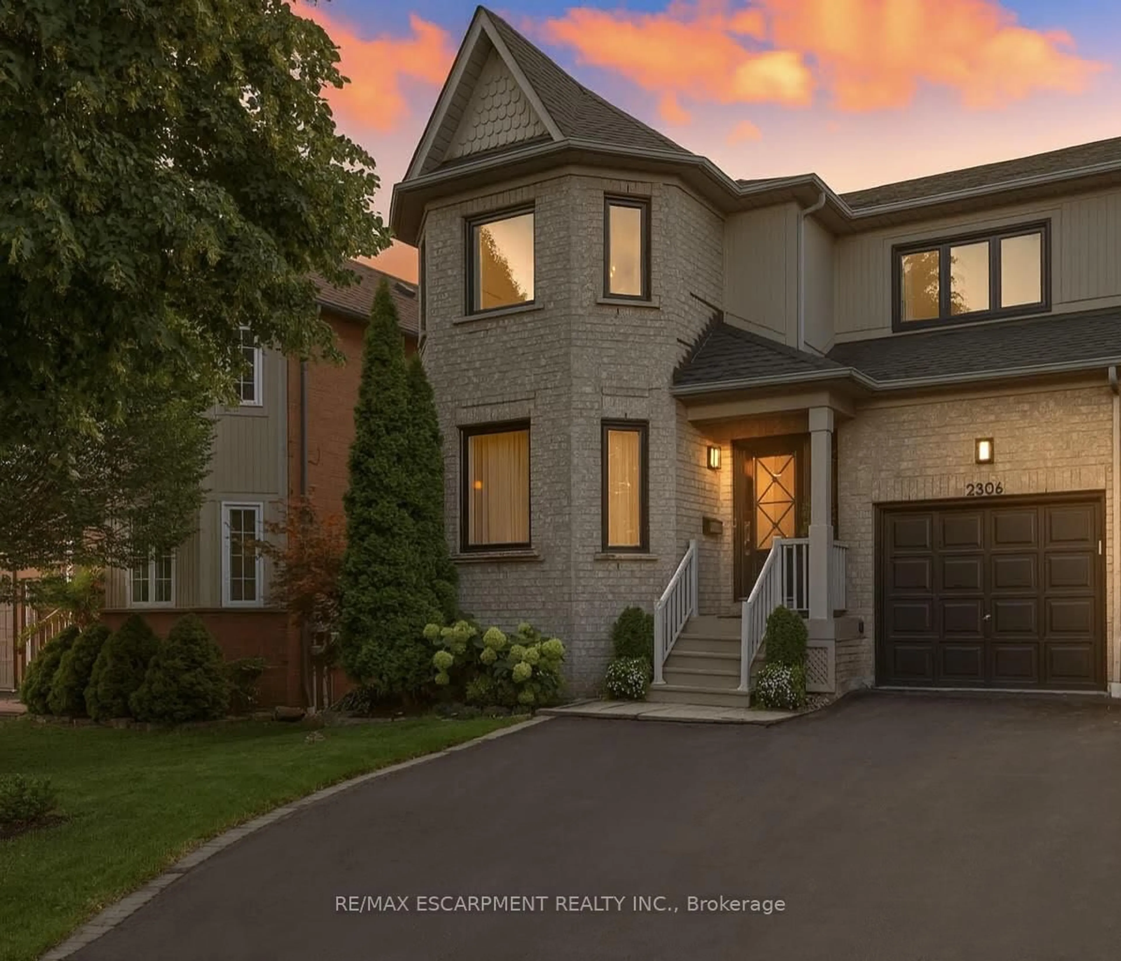 Home with brick exterior material, street for 2306 Bankside Dr, Mississauga Ontario L5M 6E1
