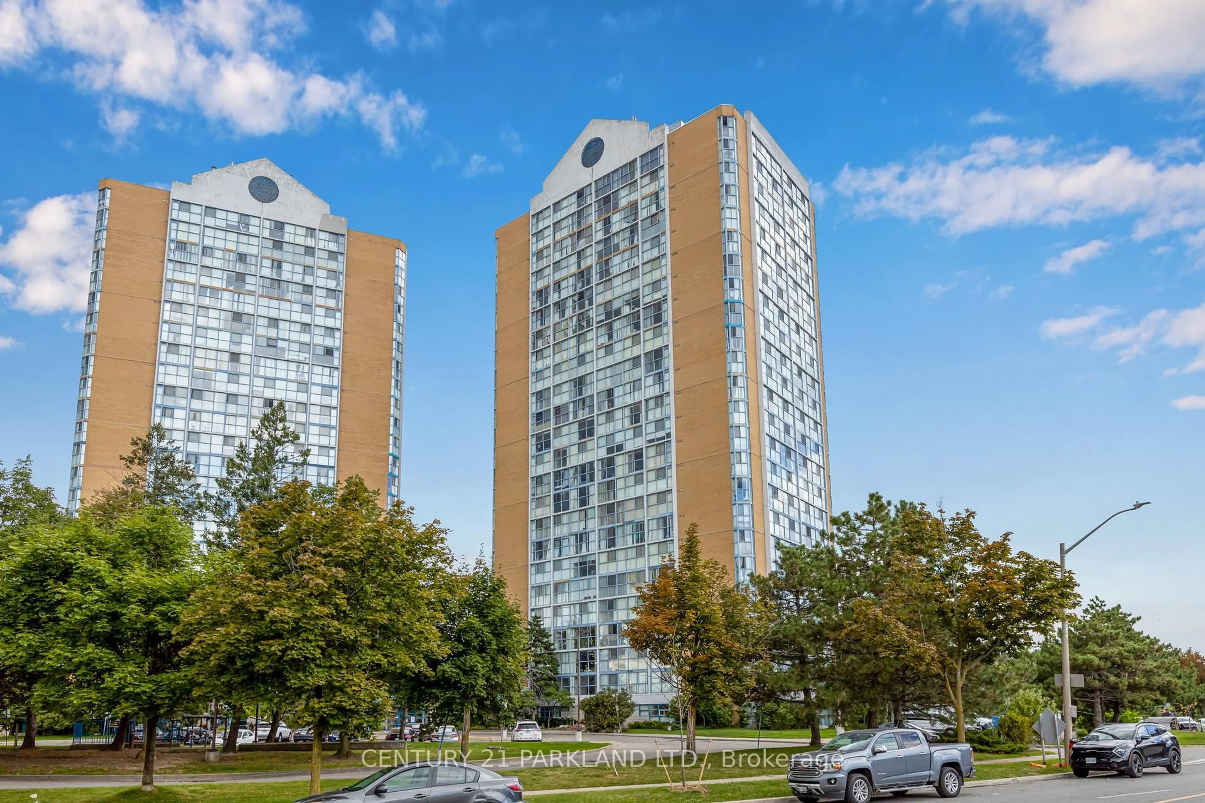 Unknown for 35 Trailwood Dr #112, Mississauga Ontario L4Z 3L6