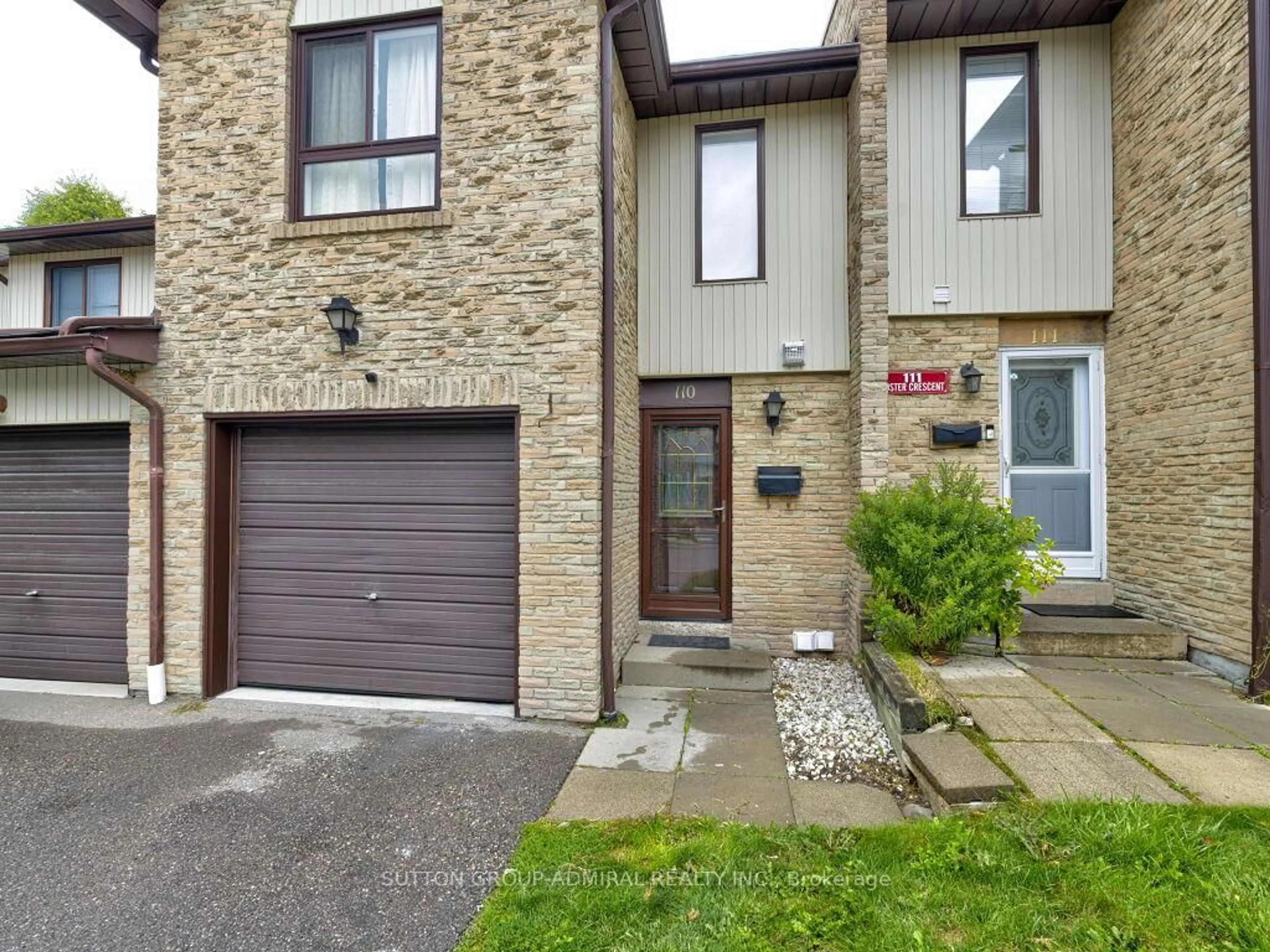Unknown for 110 Foster Cres, Brampton Ontario L6V 3M8