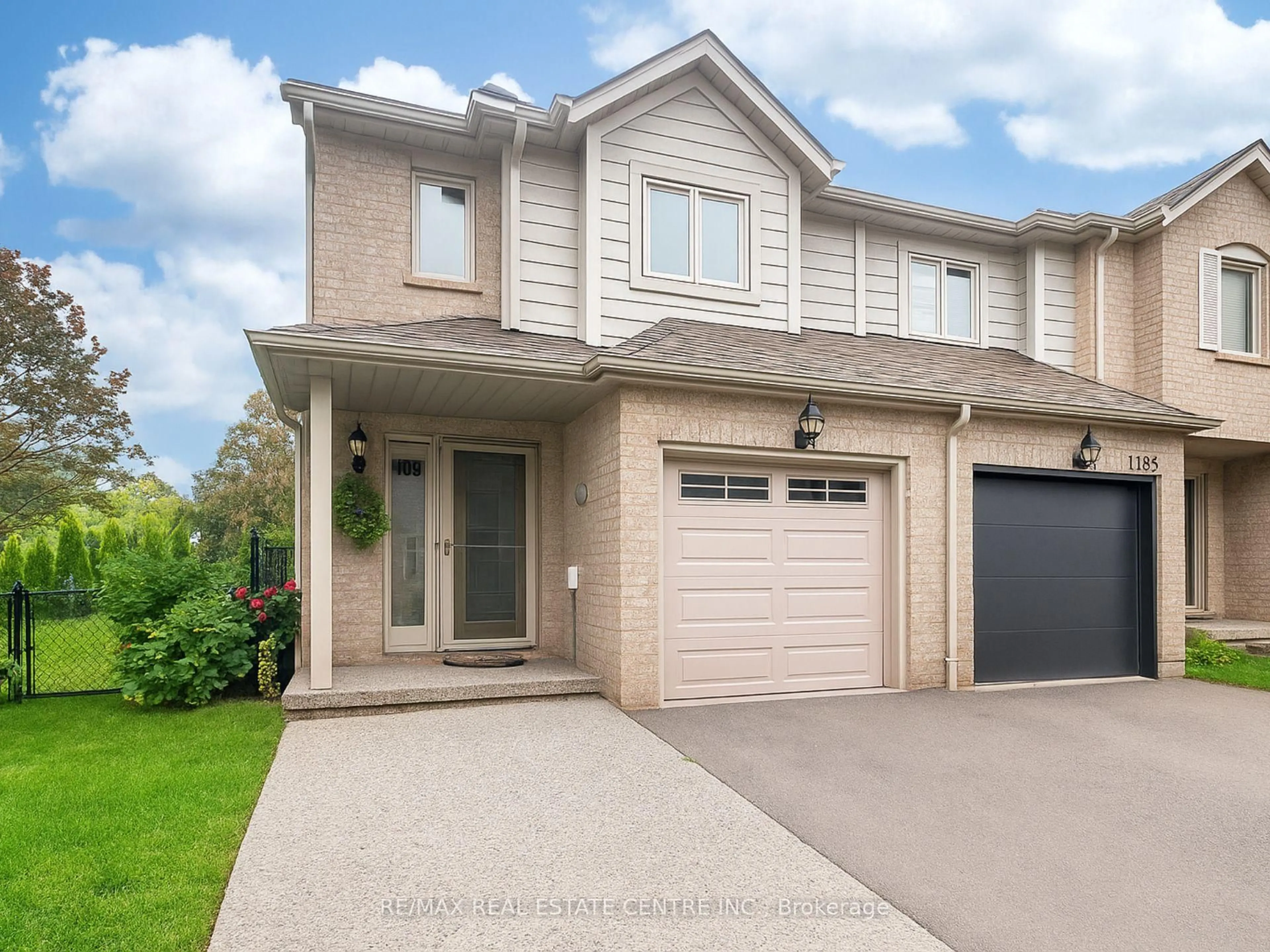 Home with brick exterior material, street for 1126 Westview Terr, Oakville Ontario L6M 3M1