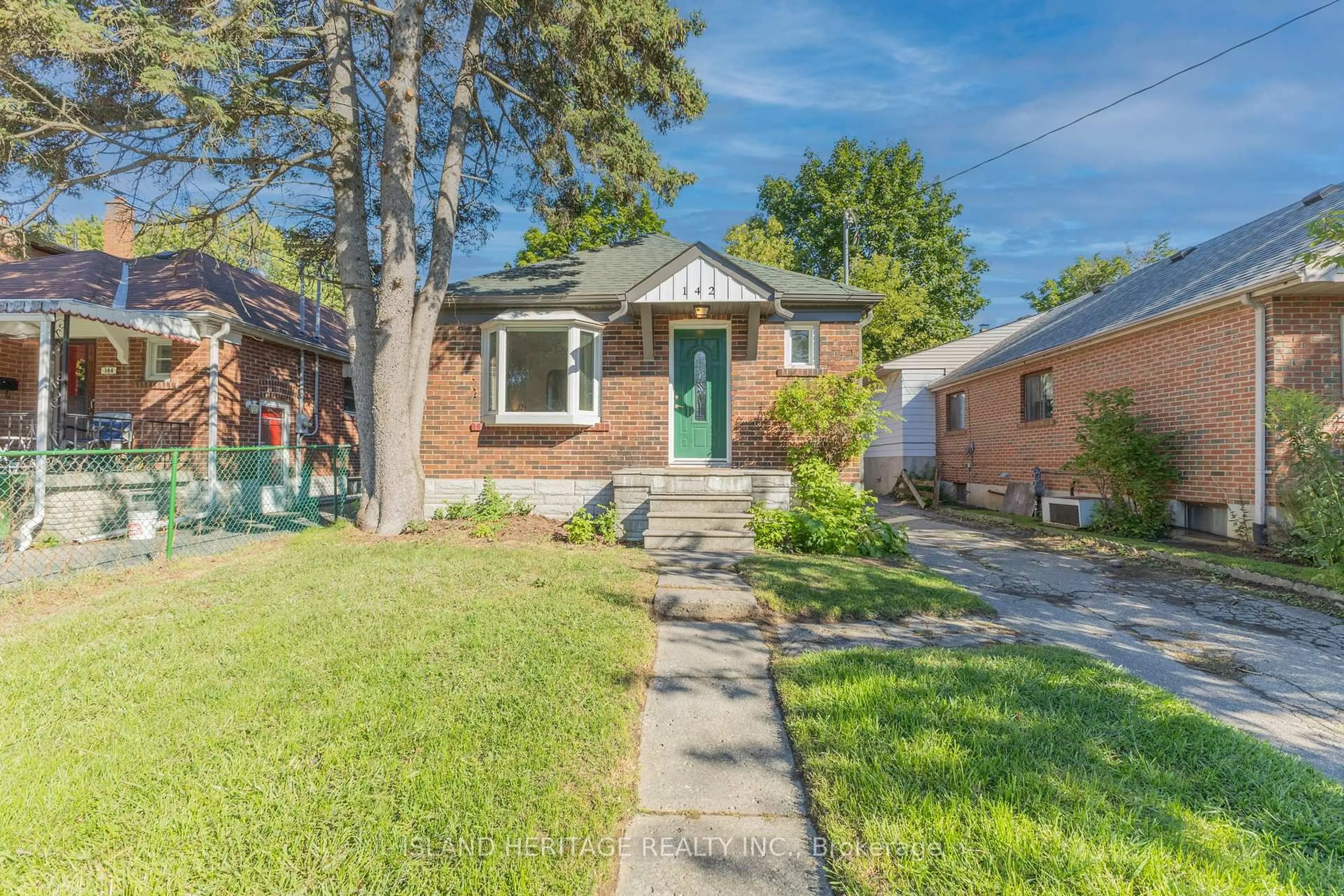 Home with brick exterior material, street for 142 Symons St, Toronto Ontario M8V 1V2