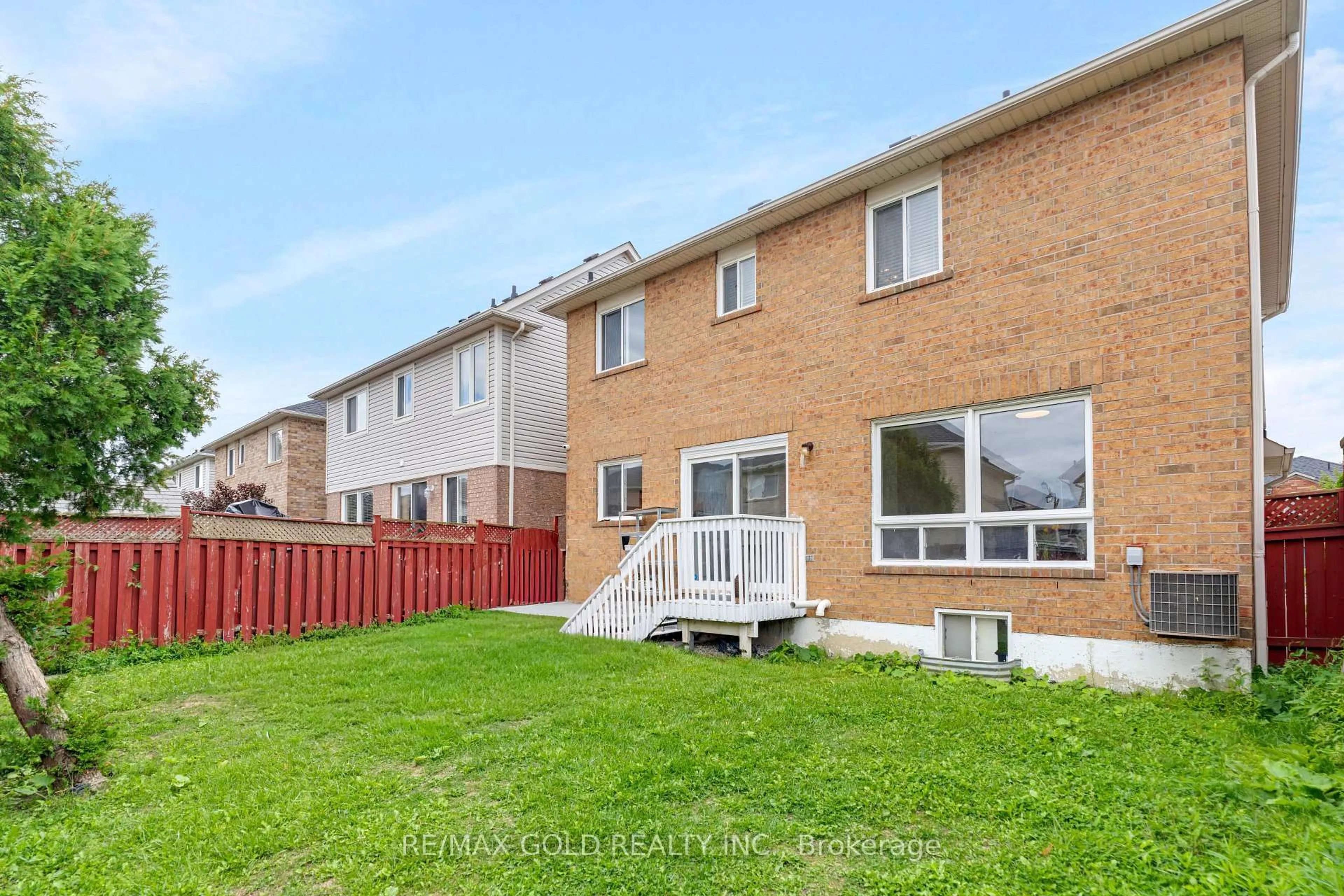 Unknown for 255 Brisdale Dr, Brampton Ontario L7A 2T3