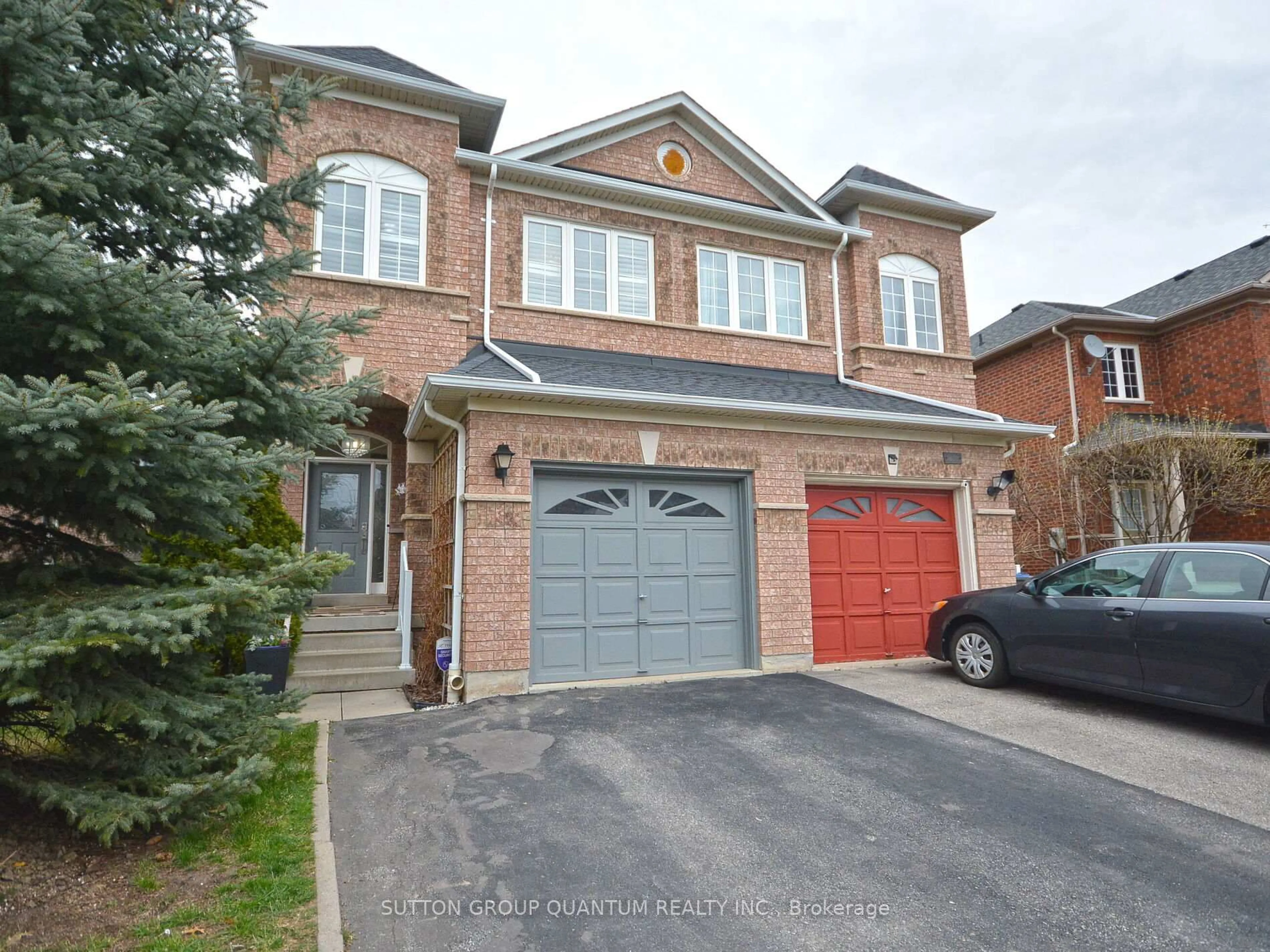 Home with brick exterior material, street for 5679 Longboat Ave, Mississauga Ontario L5M 7E6
