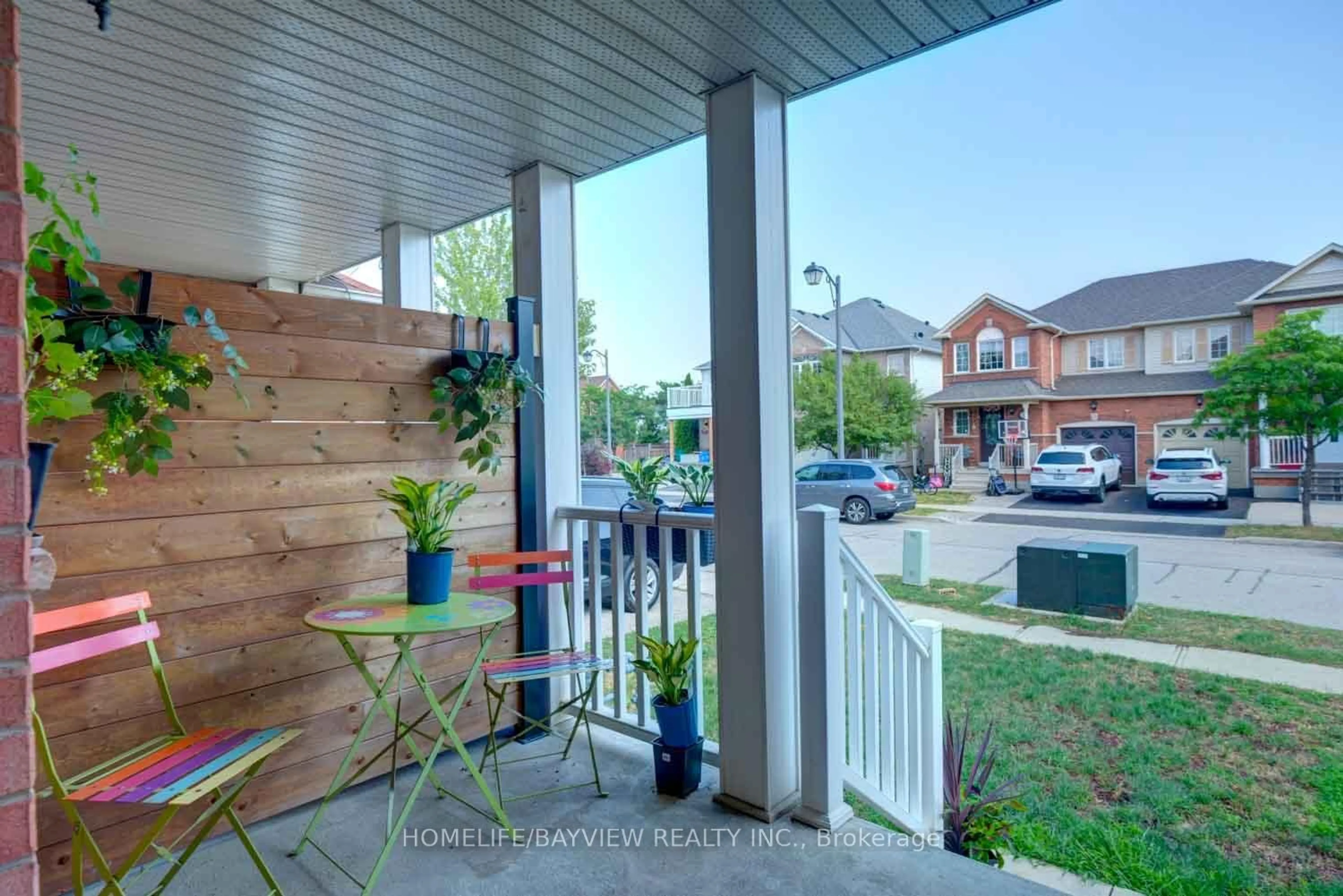 Patio, unknown for 231 Sherwood Rd, Milton Ontario L9T 7C1