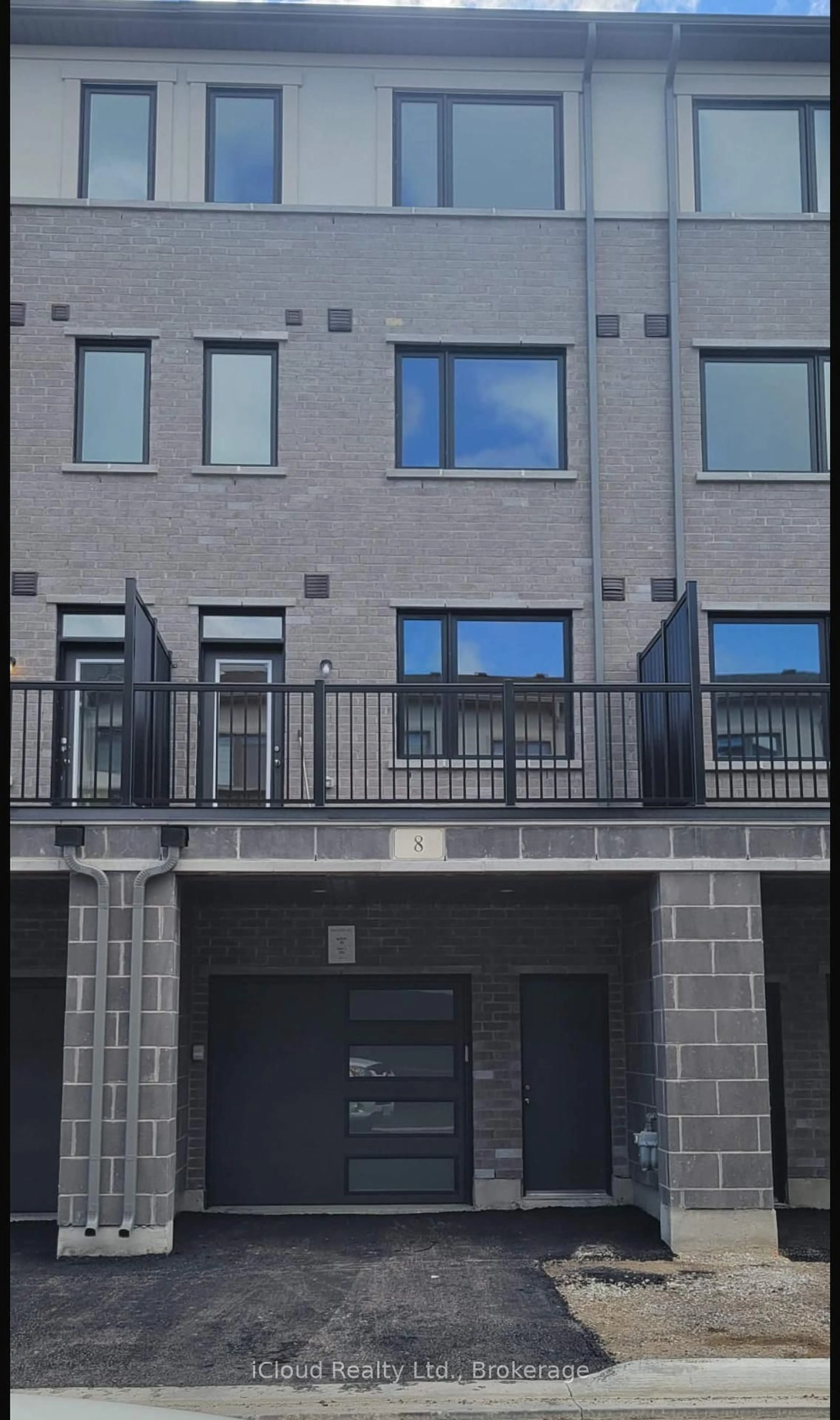 Unknown for 8 Lambert Lane, Caledon Ontario L7E 4M5