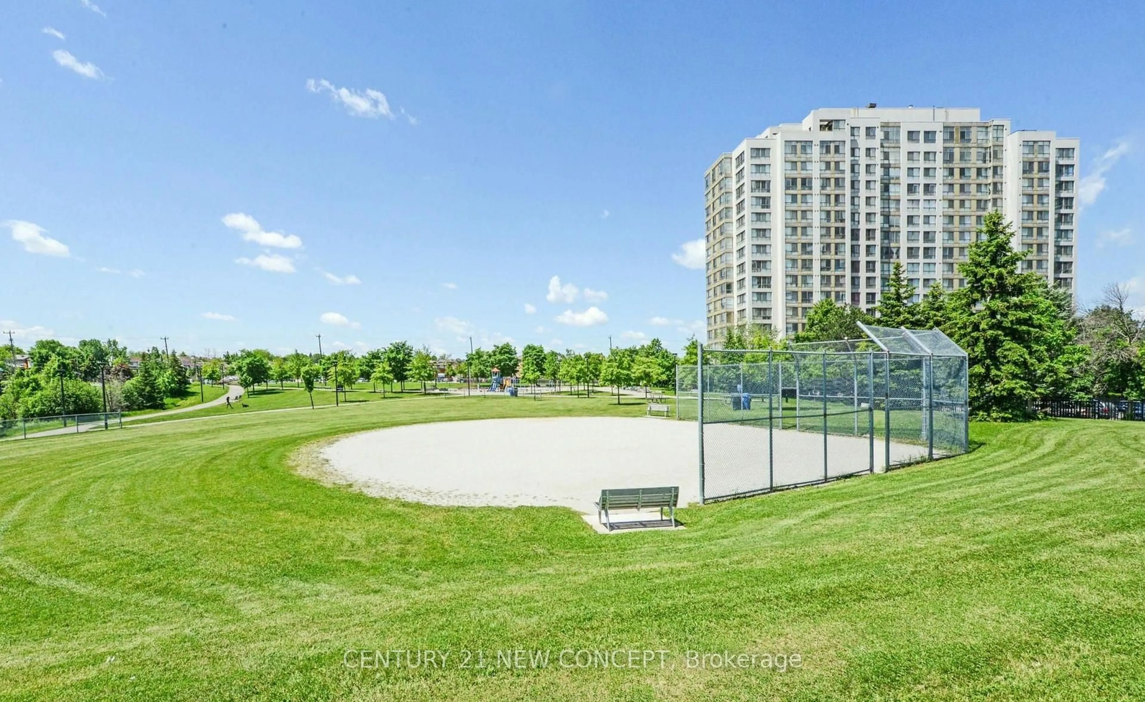 Pool for 41 Markbrook Lane #PH11, Toronto Ontario M9V 5E6