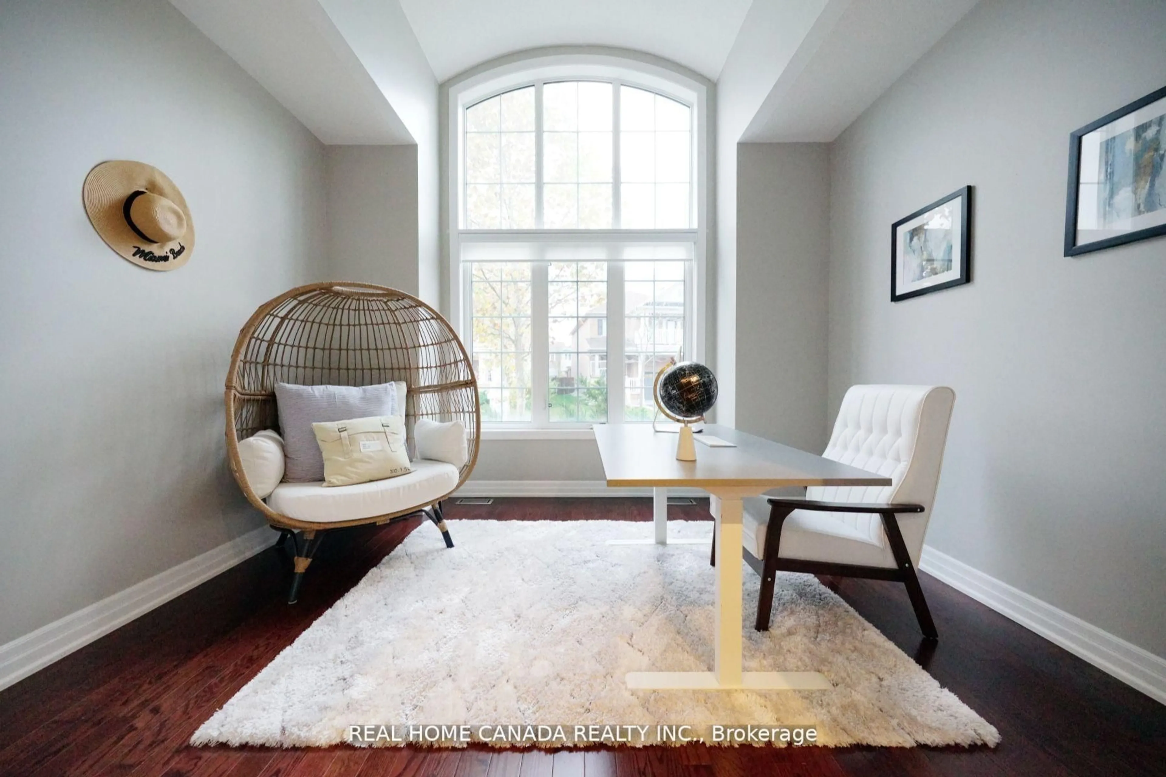 Living room with furniture, unknown for 617 Wettlaufer Terr, Milton Ontario L9T 8N1