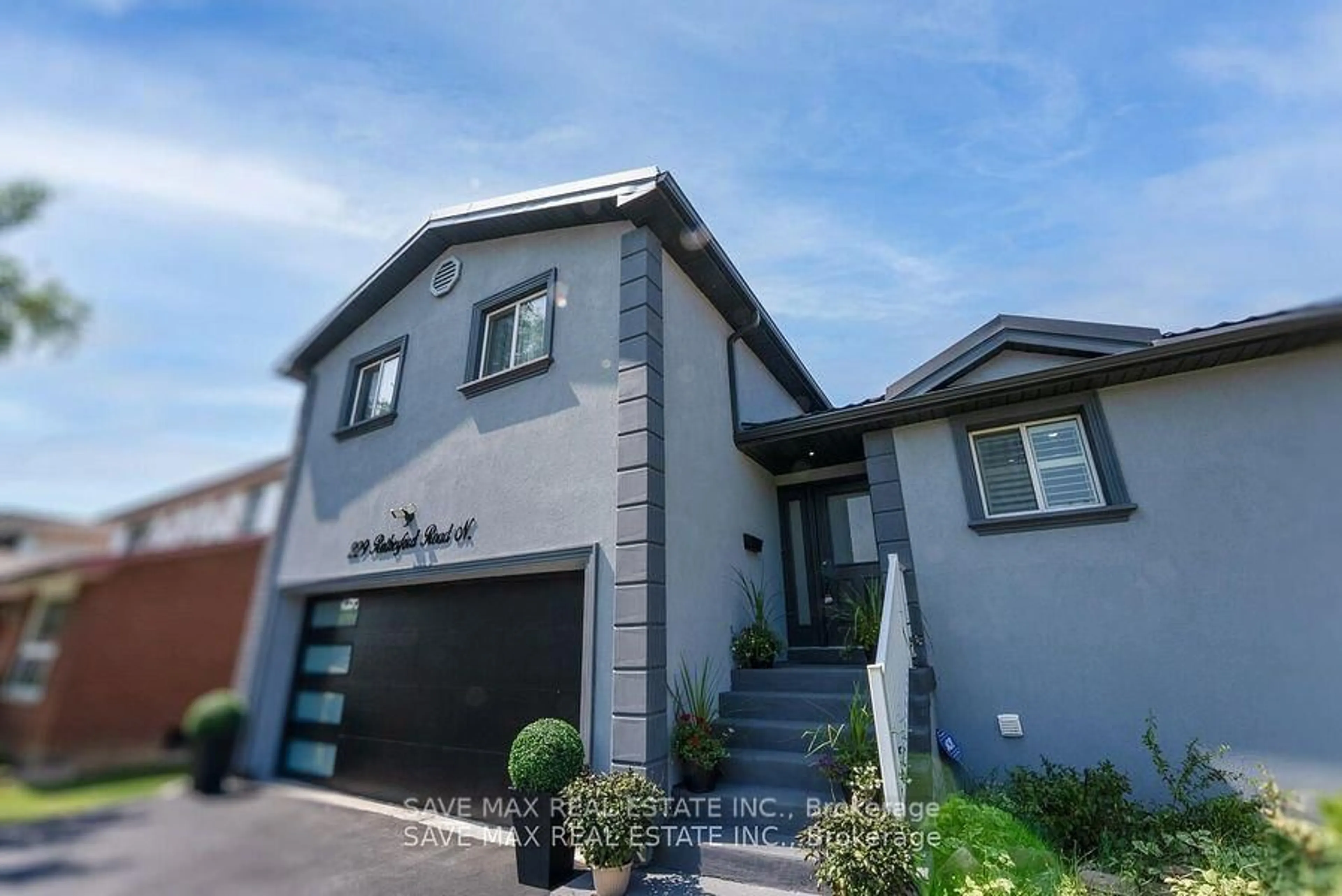 Home with brick exterior material, street for 229 Rutherford Rd, Brampton Ontario L6V 2X7