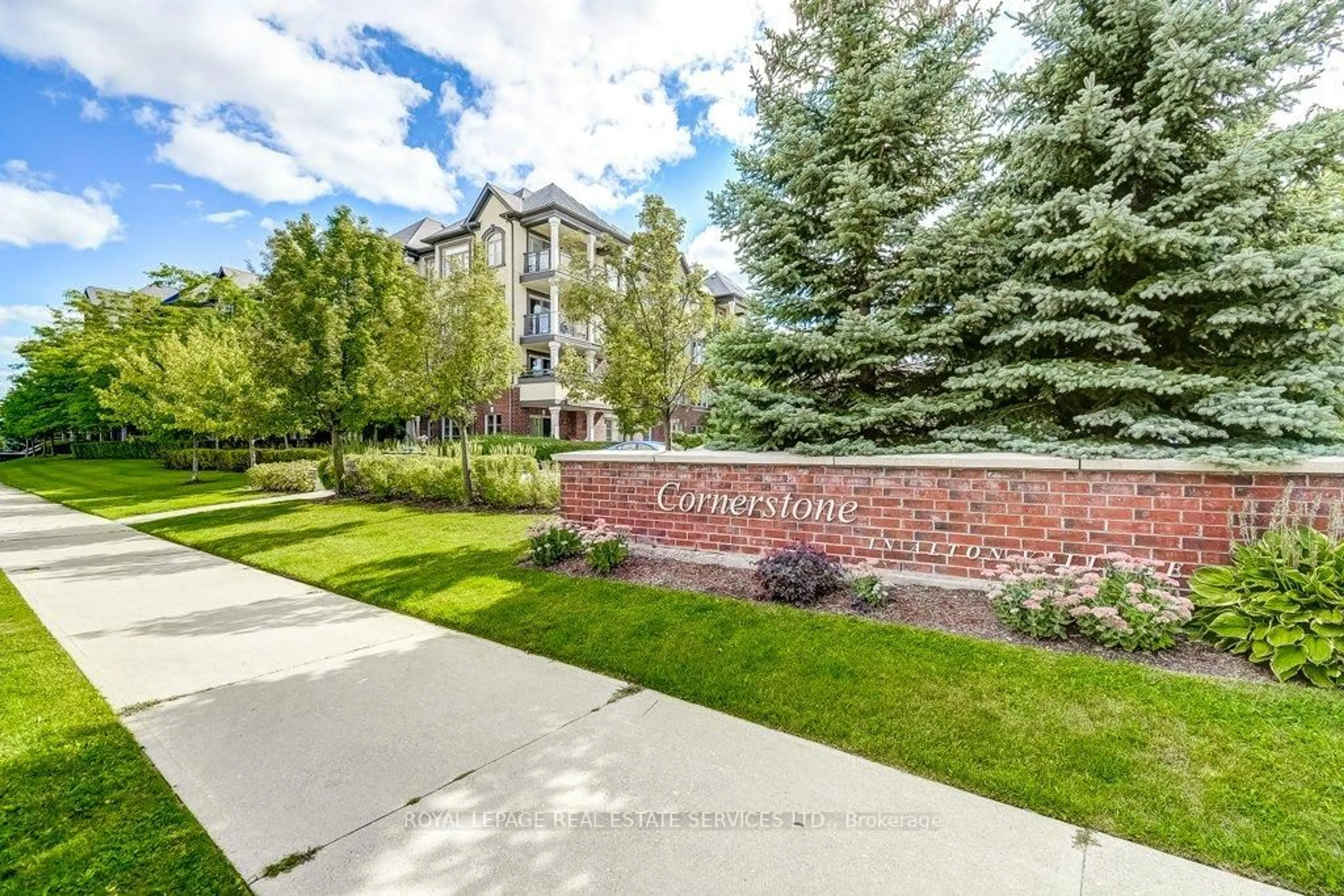 Patio, unknown for 3060 Rotary Way #201, Burlington Ontario L7M 0G9