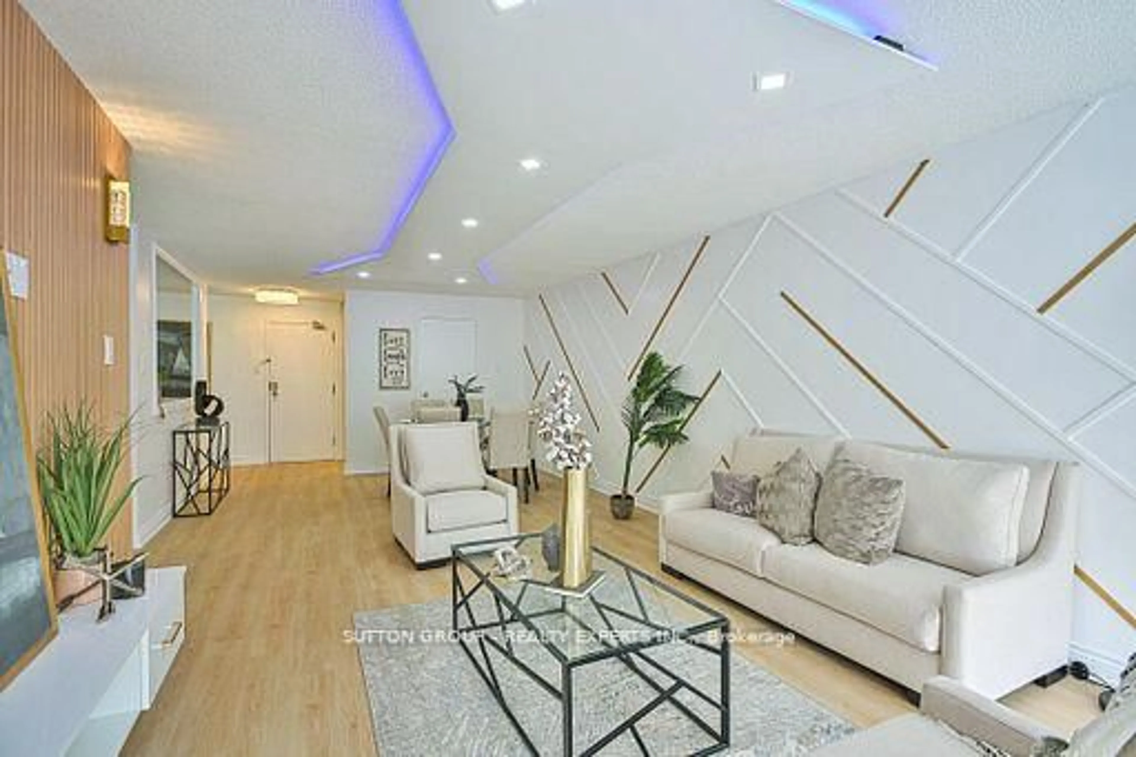 Living room with furniture, unknown for 35 Trailwood Dr #713, Mississauga Ontario L4Z 3L6
