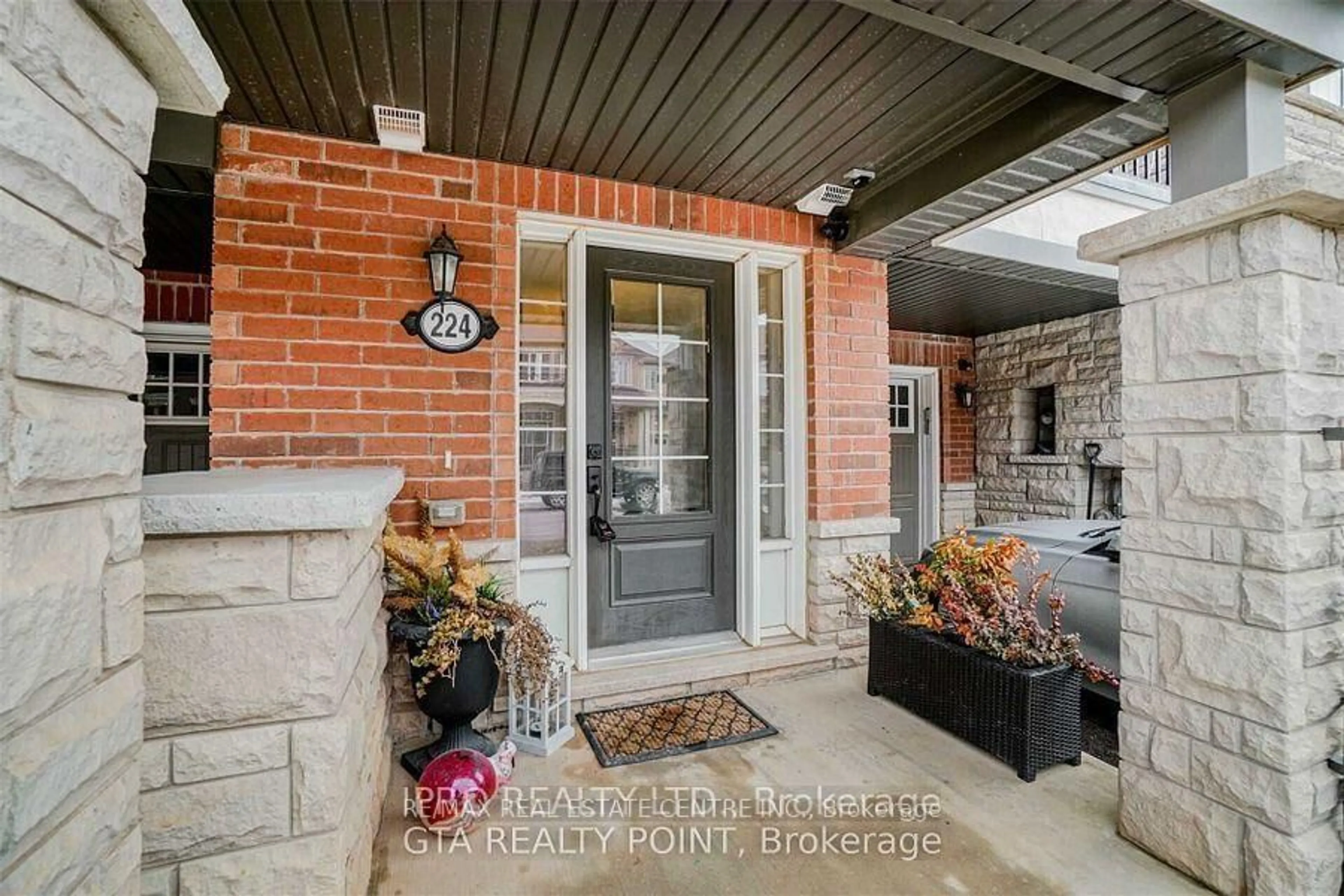 Indoor entryway for 224 Sarah Cline Dr, Oakville Ontario L6M 0V3