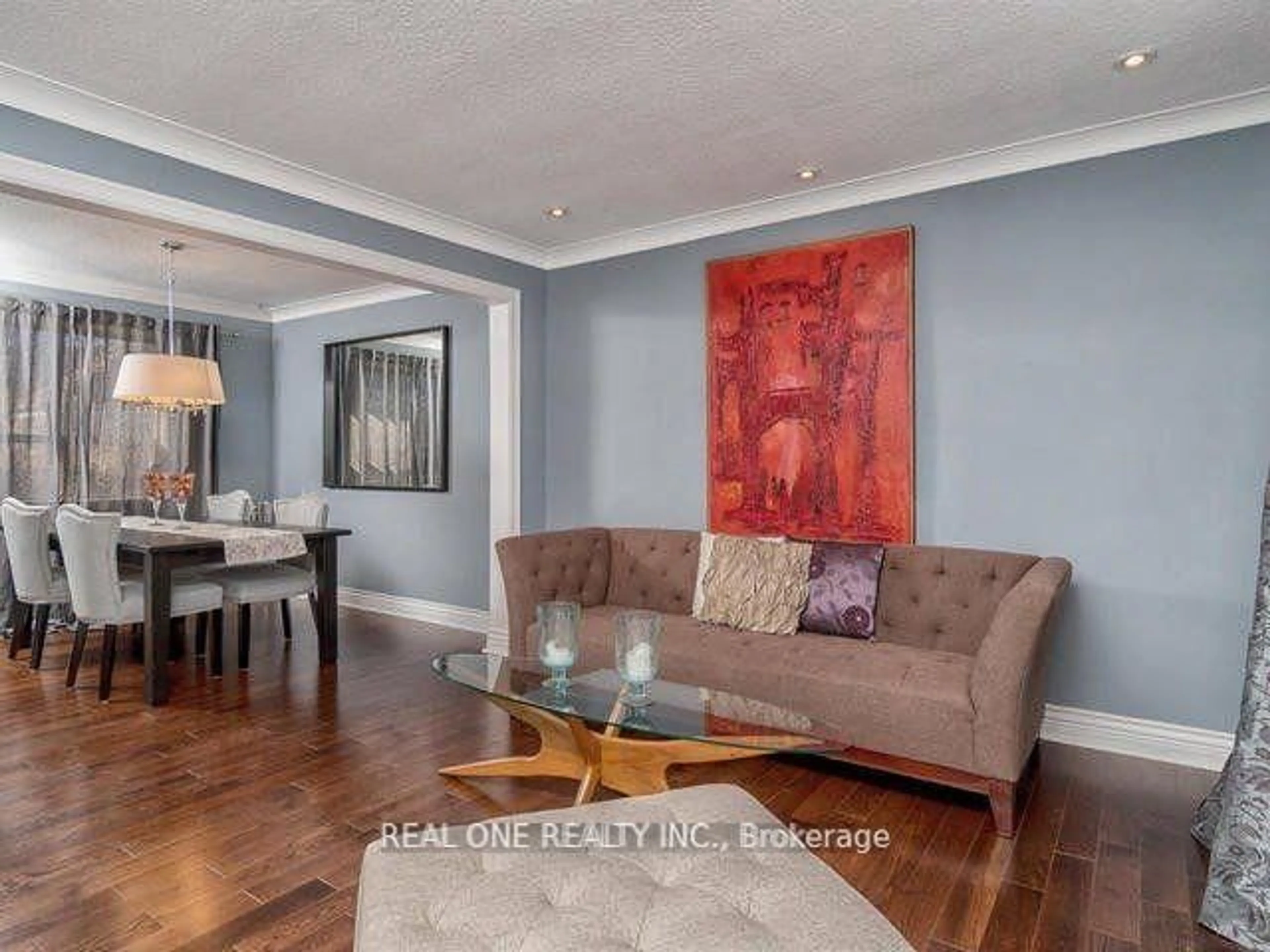 Living room with furniture, unknown for 34 Vassar Dr, Toronto Ontario M9B 5G1