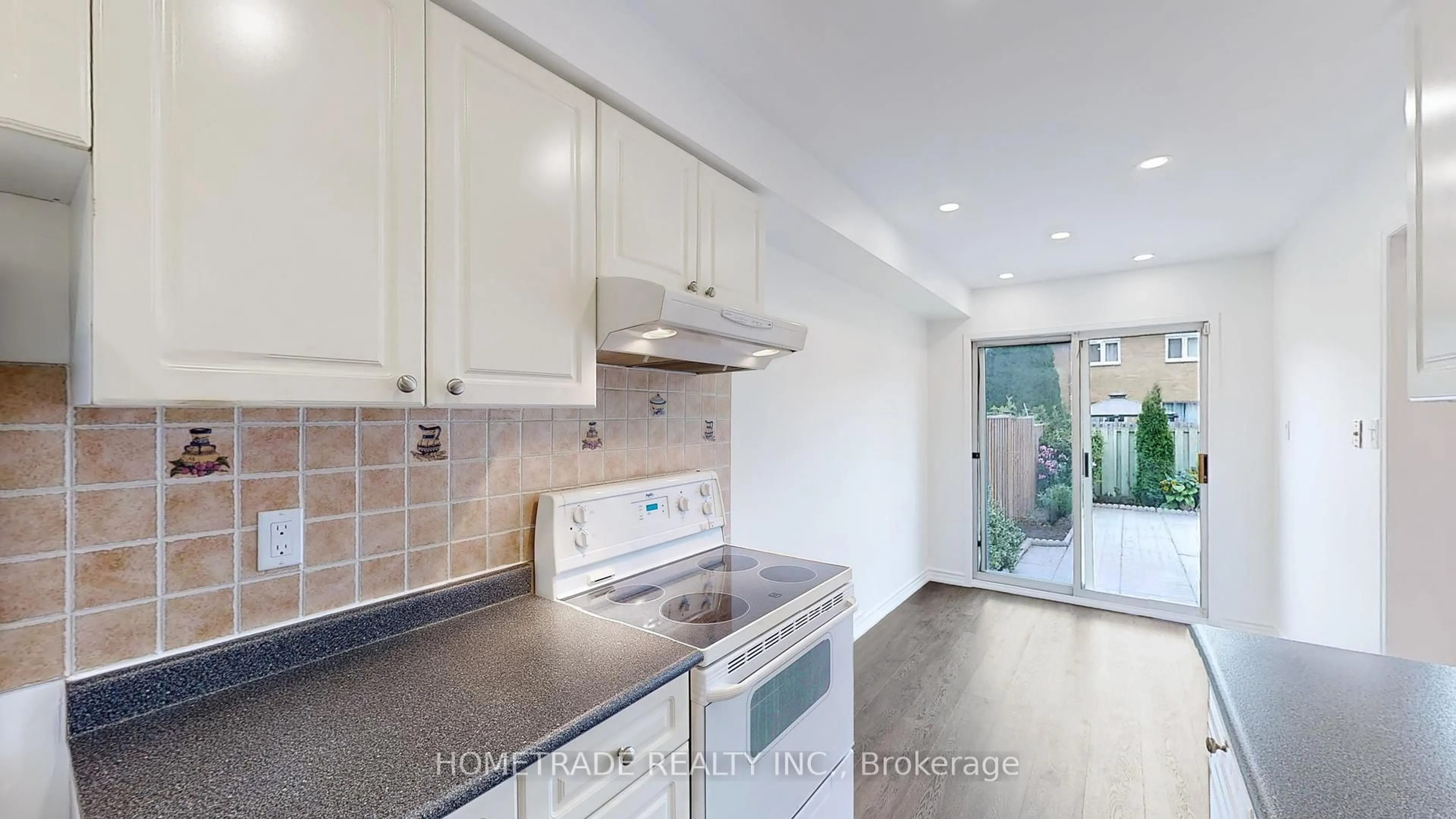 Unknown for 532 Steddick Crt, Mississauga Ontario L5R 3T1
