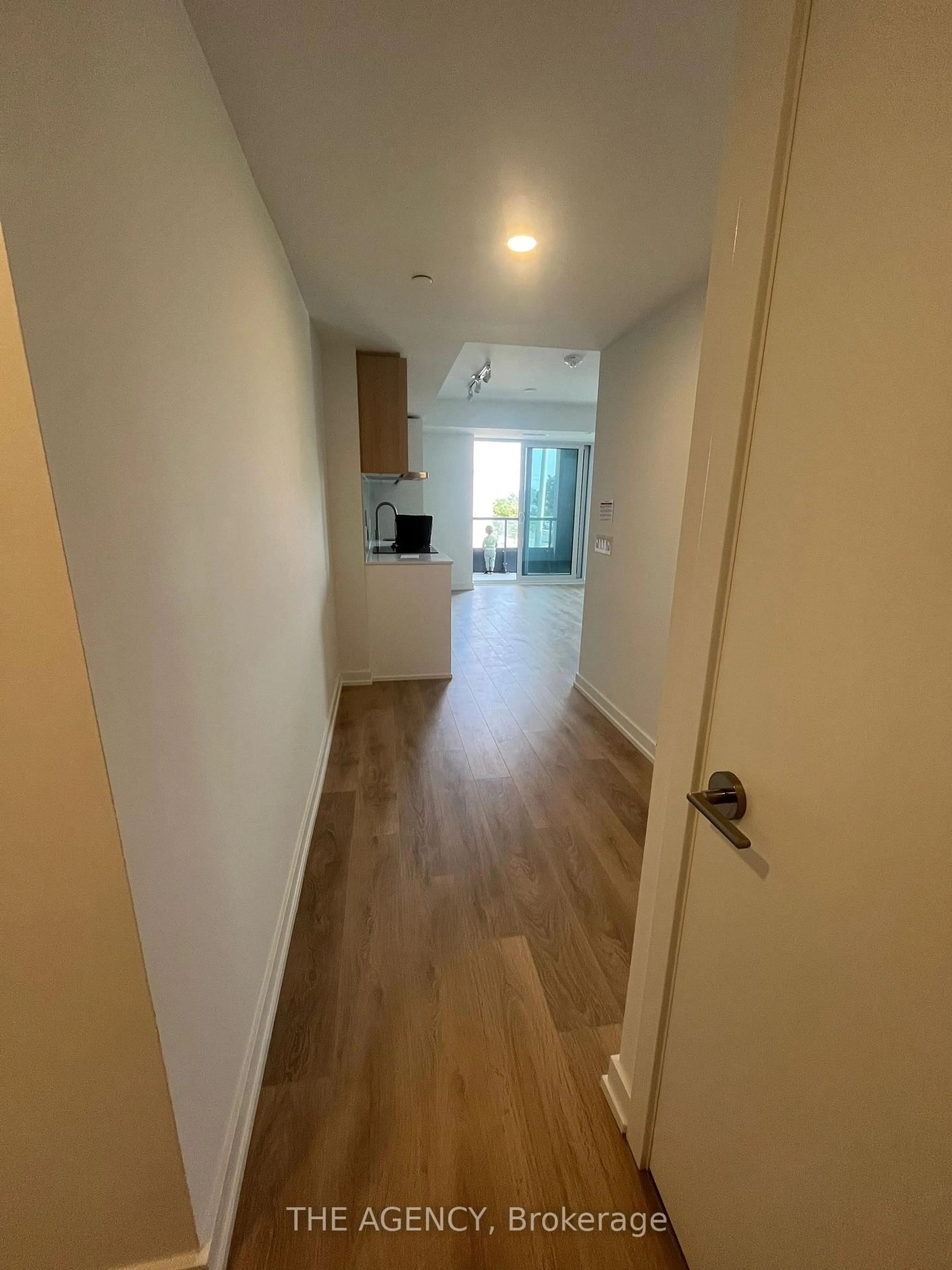 A pic of a room for 1100 Sheppard Ave #215, Toronto Ontario M3J 0H1