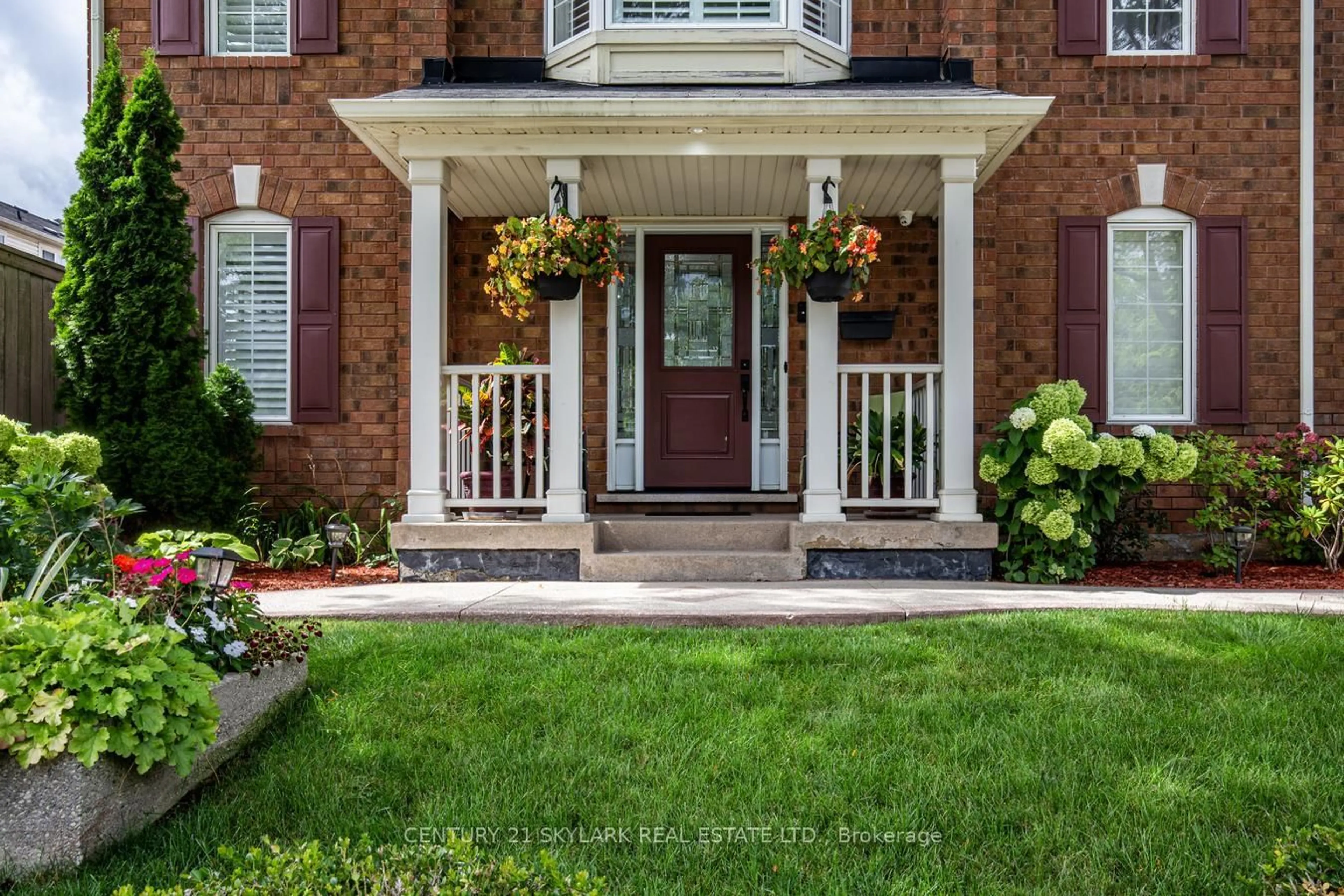 Home with brick exterior material, street for 21 Decker Hollow Circ, Brampton Ontario L6X 0K9