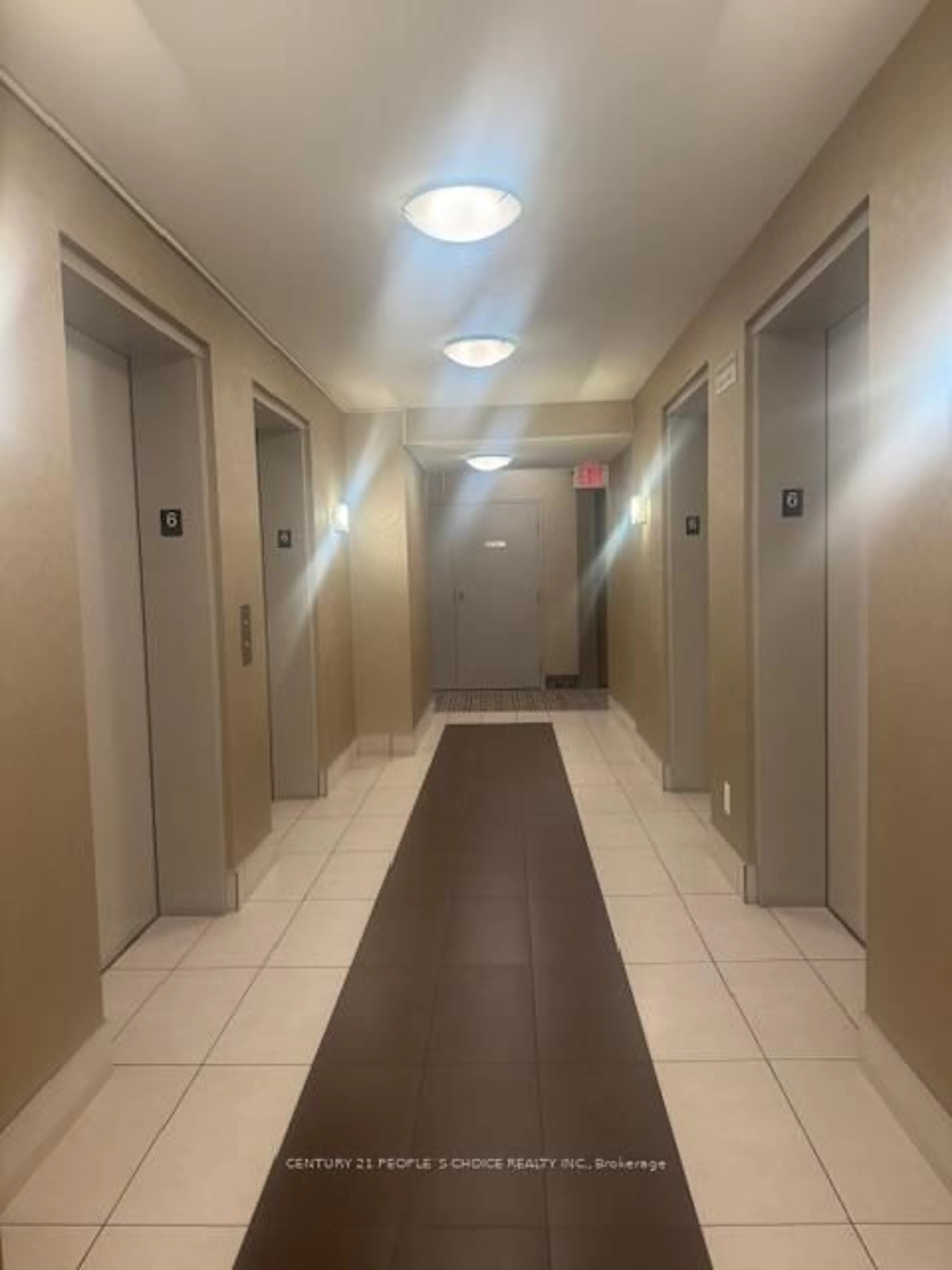 Indoor foyer for 225 Webb Dr #603, Mississauga Ontario L5B 4P2