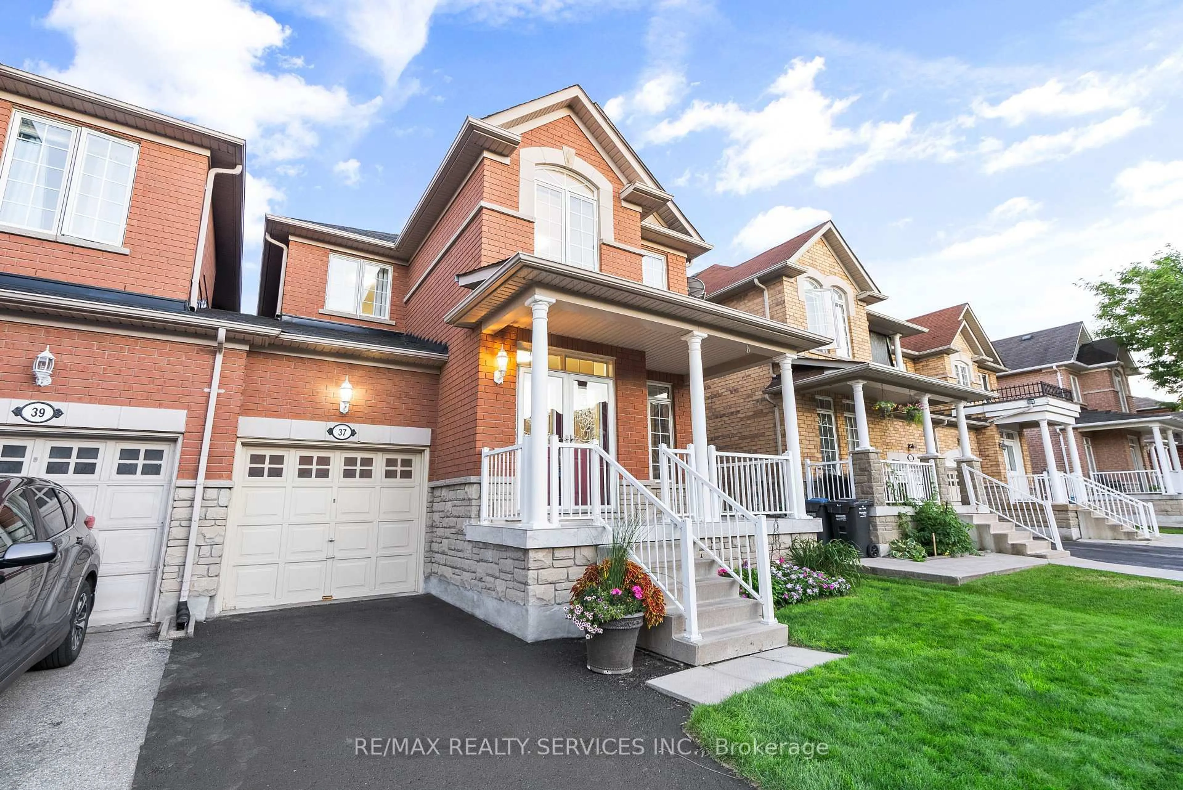 Home with brick exterior material, street for 37 Overture Lane, Brampton Ontario L6S 6H8